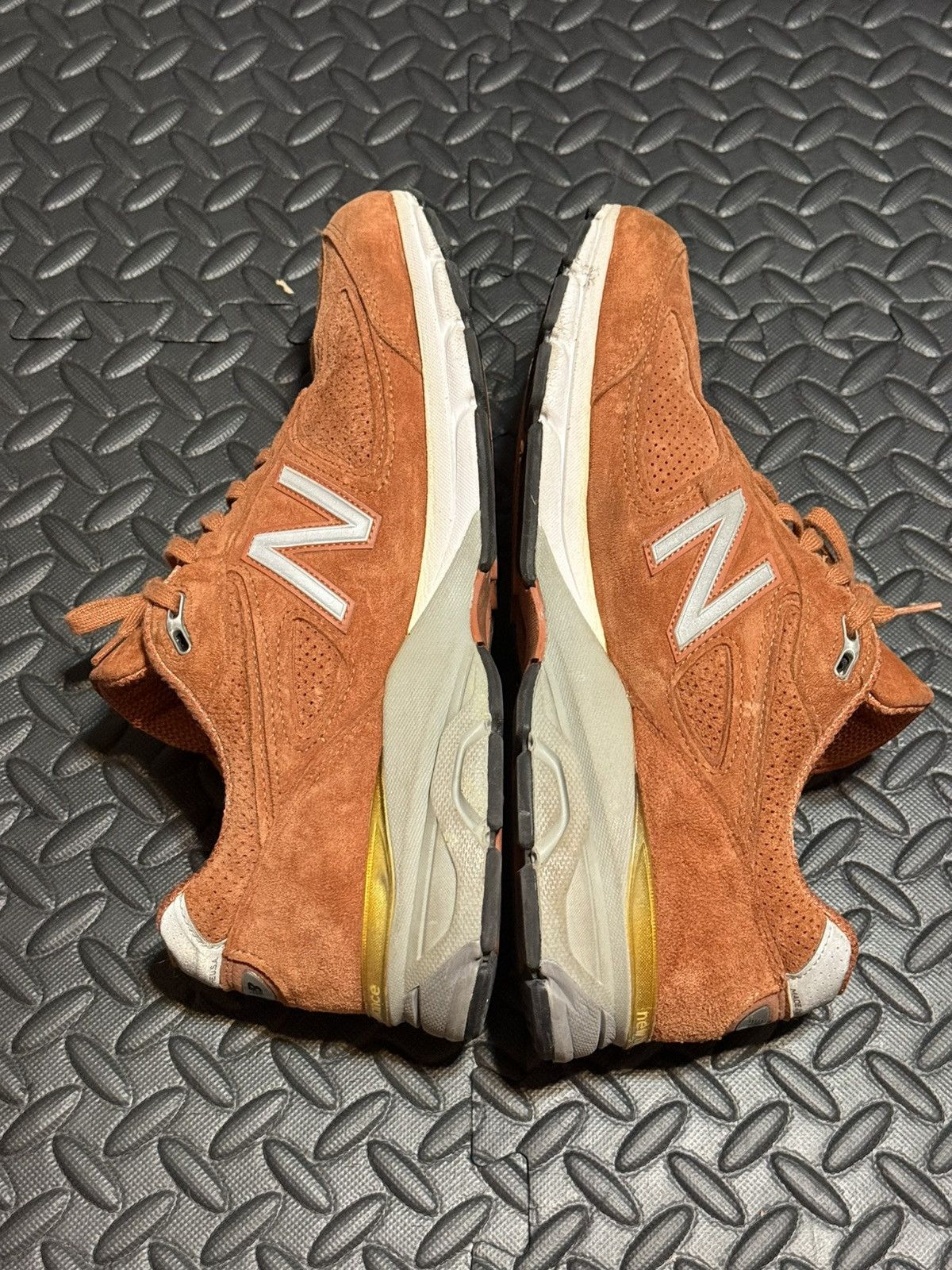 New Balance New Balance m990jp4 burnt orange 990v4 size 12 Size US 12 / EU 45 - 2 Thumbnail