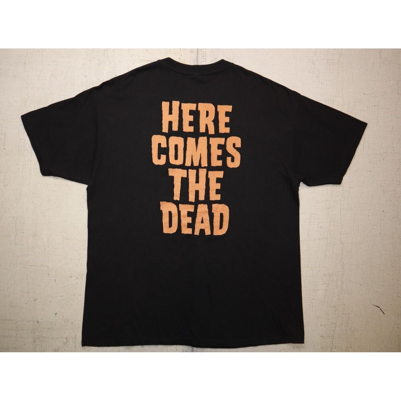 Hanes Vintage 90s Misfits Pushead T Shirt Here Comes Dead Vampire Size US XL / EU 56 / 4 - 2 Thumbnail