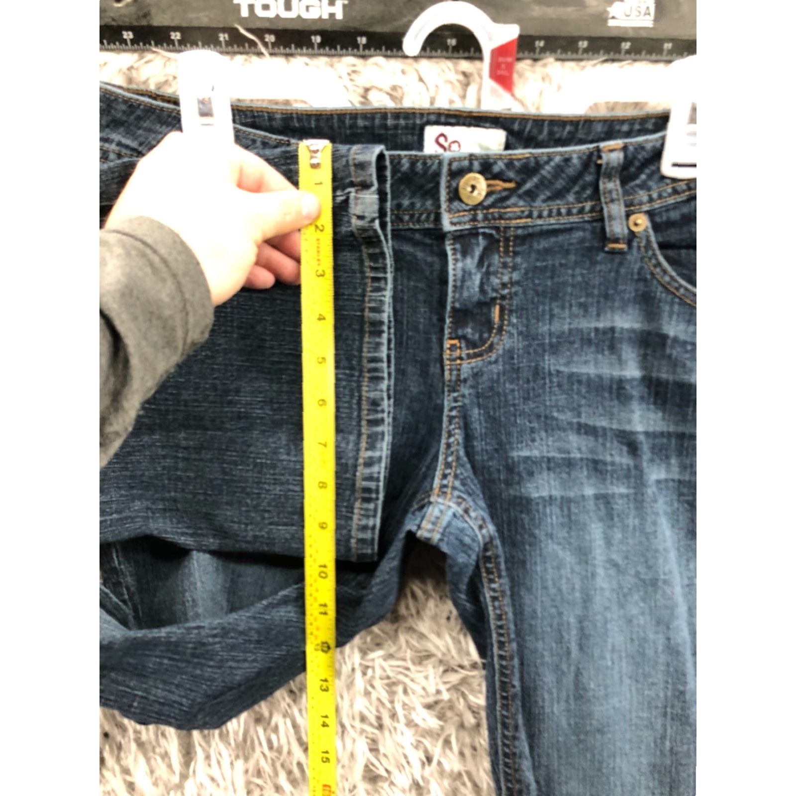 Denime SO Jeans Flare Jeans Size 11 Juniors Mid Rise Dark Wash Blue Denim Women Jeans 5-Pocket Design Belt Loops Zip Button Logo Zipper Size 32" / US 10 / IT 46 - 4 Thumbnail