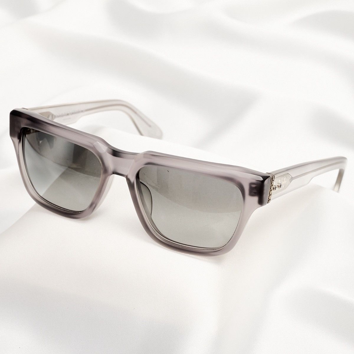 Chrome Hearts CHROME HEARTS MIDIXATHRILL I MATTE GREY SUNGLASSES Size ONE SIZE - 2 Thumbnail