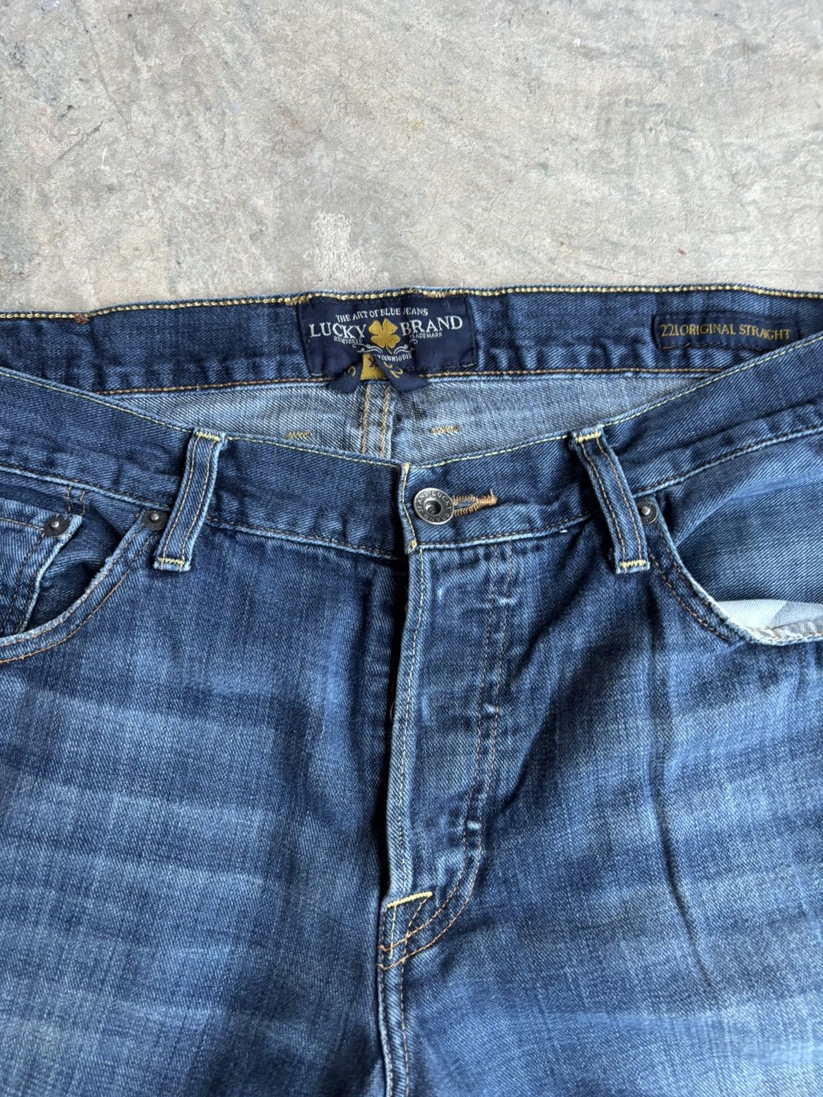 Lucky Brand Luck Brand Vintage Jeans Size US 34 / EU 50 - 2 Thumbnail