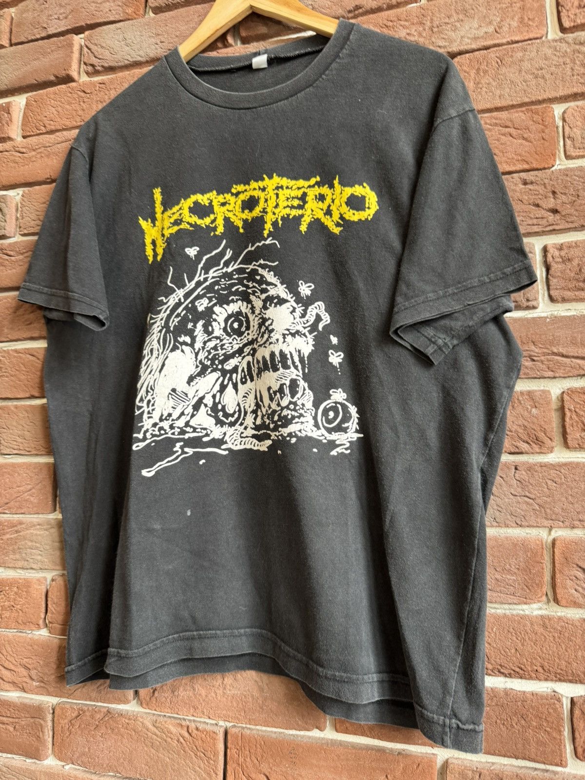 Band Tees Rare 2003 Necroterio Brasil Death Metal Band Tee L Black 00s Size US L / EU 52-54 / 3 - 3 Thumbnail