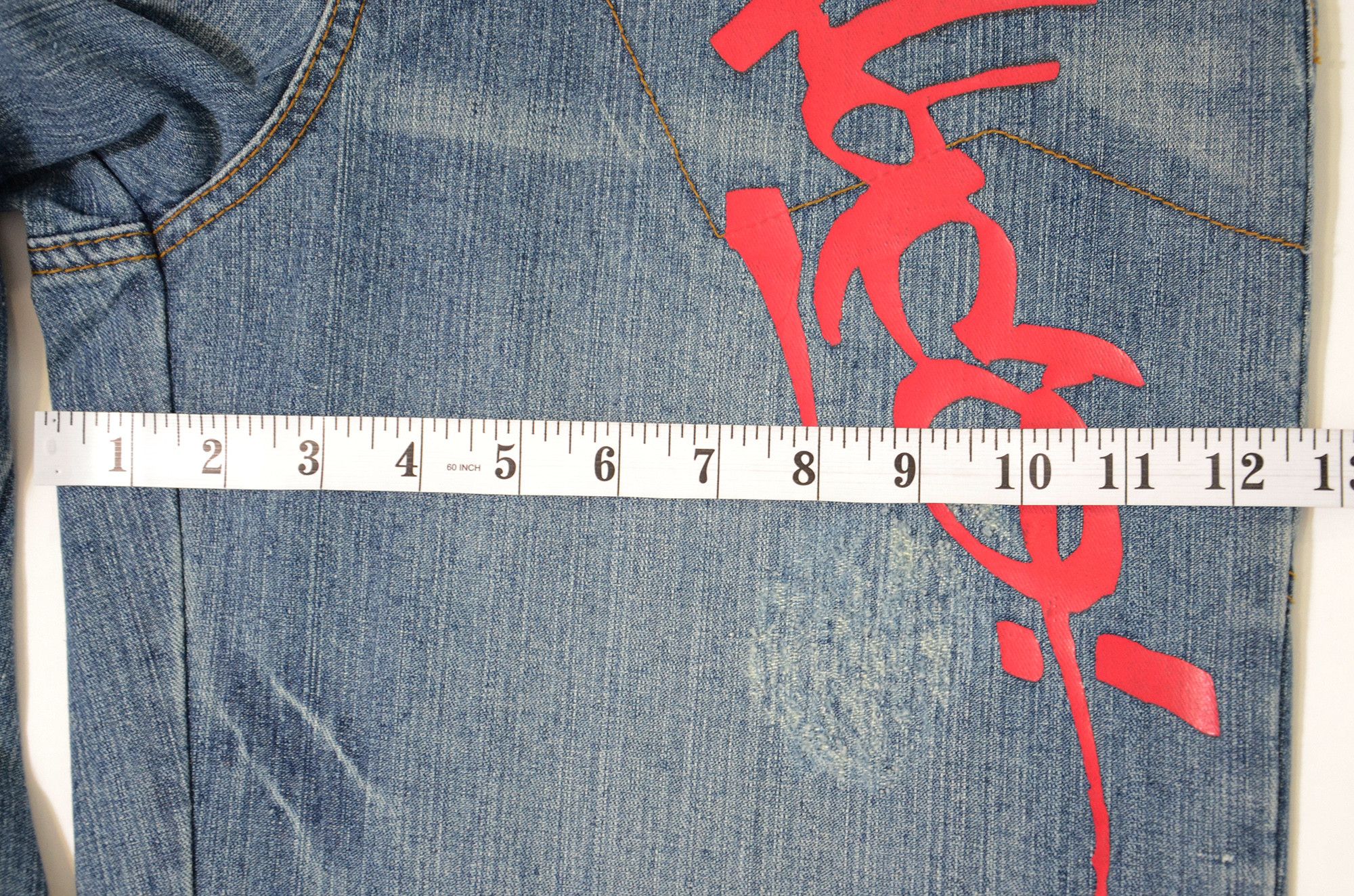 Other Le Paco Jeans Y2K Hiphop New York Streetwear Graffiti Print Size US 29 - 15 Thumbnail