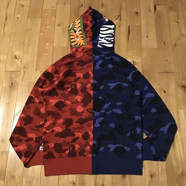 Bape BAPE Tiger shark full zip hoodie Red camo x Blue camo APE Size US XL / EU 56 / 4 - 2 Thumbnail