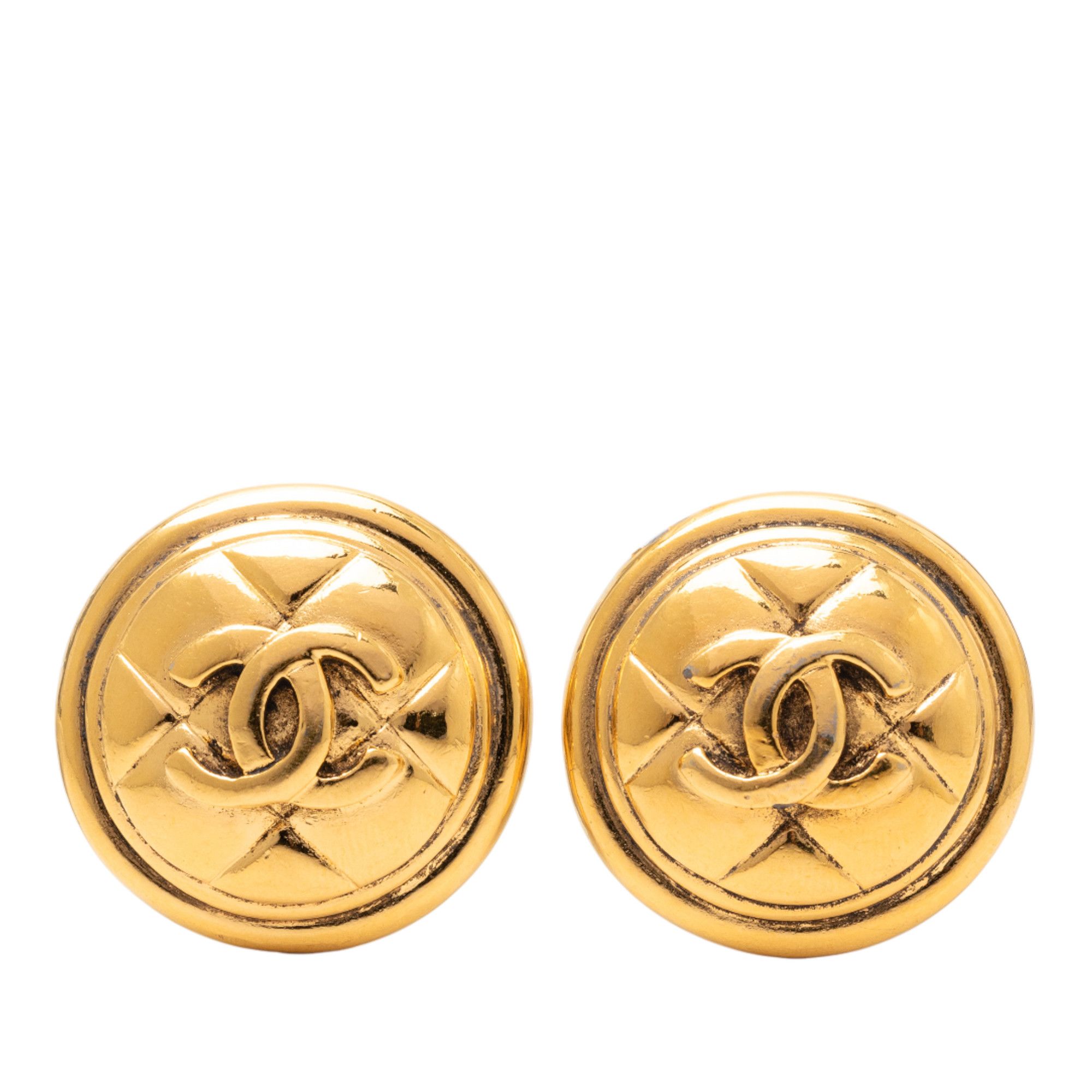 Chanel Chanel Gold Plated CC Quilted Round Clip On Earrings Size ONE SIZE - 1 Thumbnail