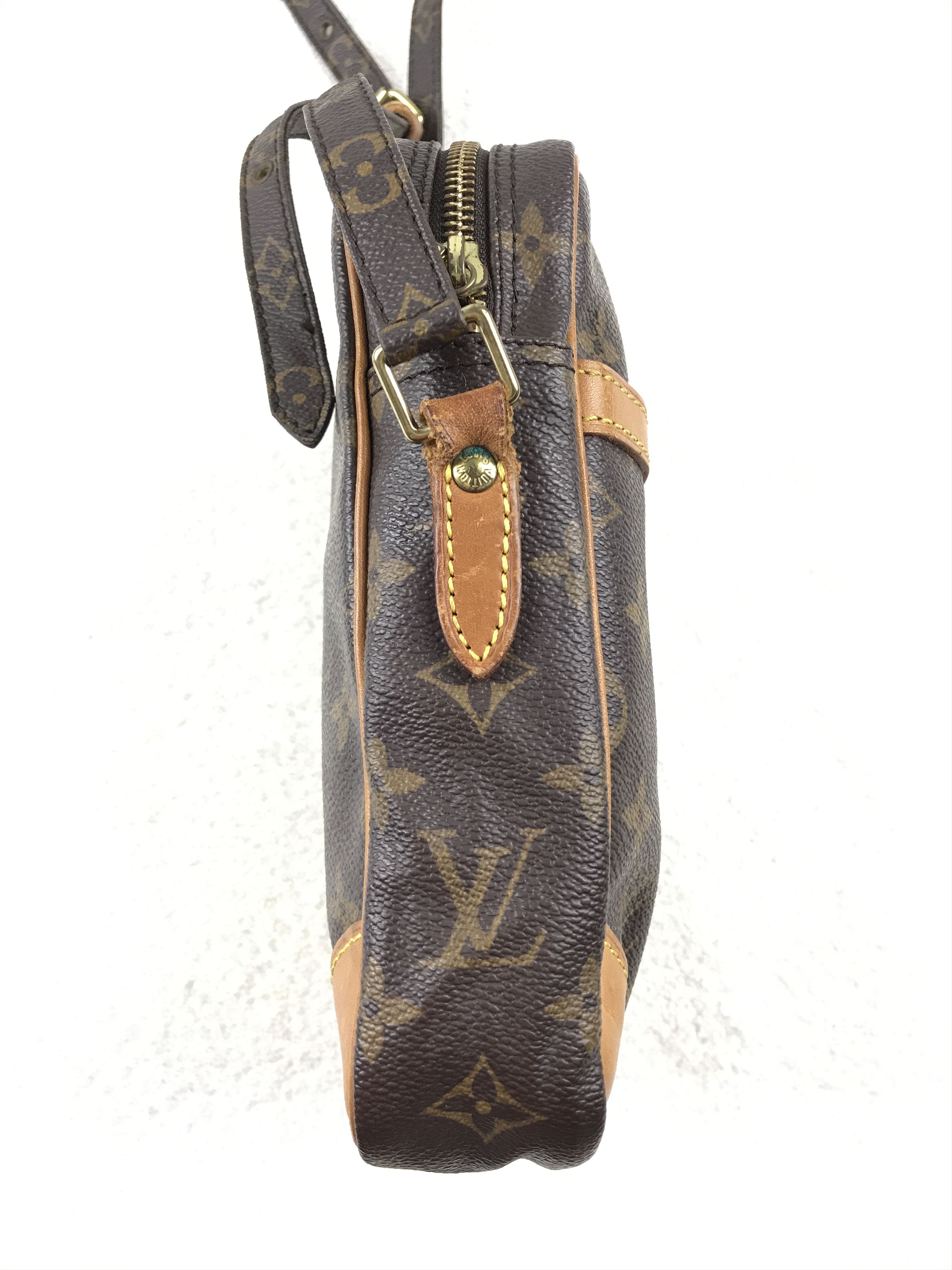 Louis Vuitton Louis Vuitton Danube Monogram Size ONE SIZE - 5 Thumbnail