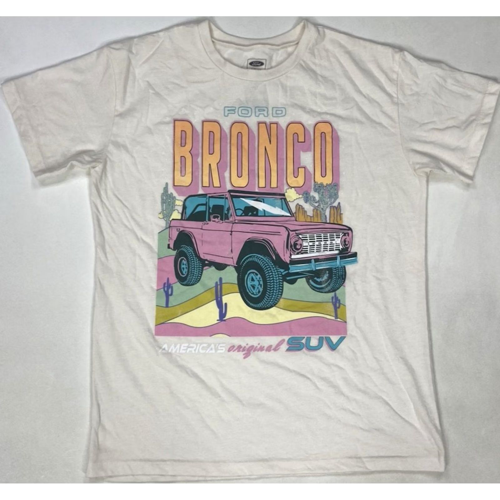Ford FORD Bronco America's Original SUV Graphic T-shirt Women Medium Short Sleeve Size M / US 6-8 / IT 42-44 - 2 Thumbnail