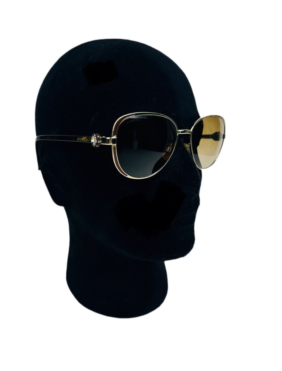Chanel Chanel 395/3B Logo Sunglasses Size ONE SIZE - 1 Thumbnail