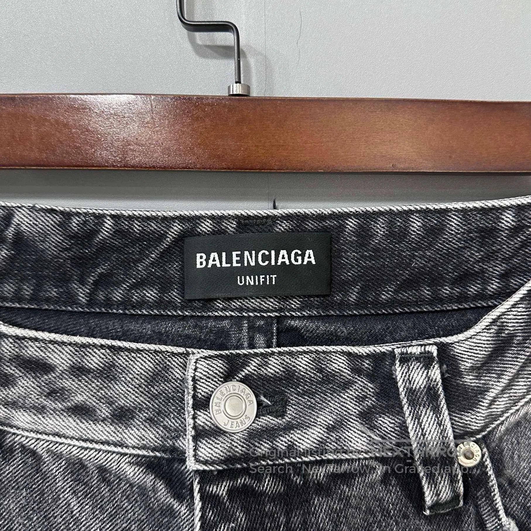 Balenciaga Balenciaga FW22 Washed Straight Jeans. Size US 29 - 5 Thumbnail