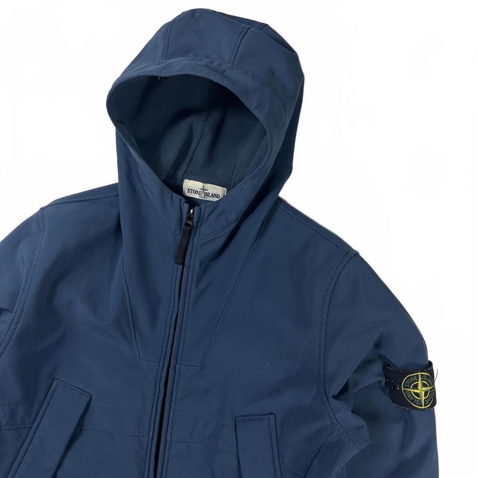 Stone Island Stone Island Soft Shell-R Hooded Jacket Blue Small Size US S / EU 44-46 / 1 - 2 Thumbnail