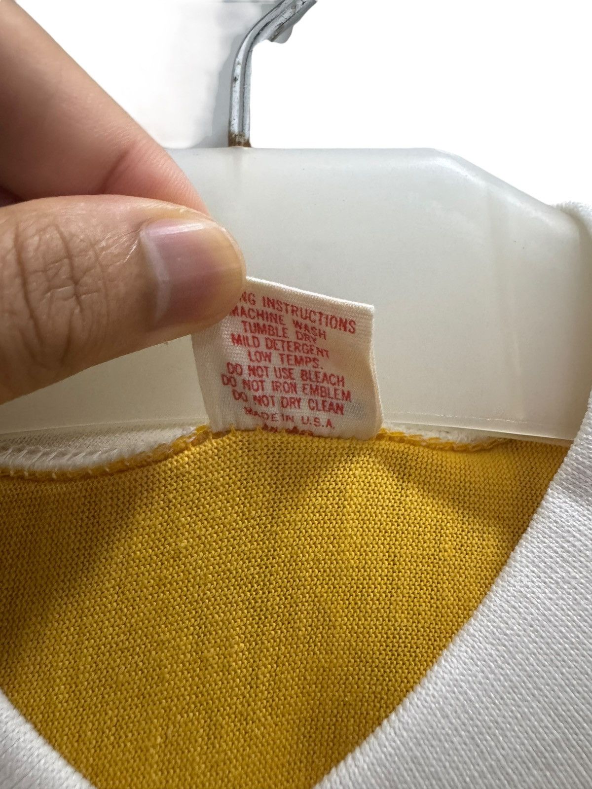Vintage YELLOW VINTAGE 70’s SHIRT IOWA SINGLE STITCH T SHIRT Size US M / EU 48-50 / 2 - 4 Thumbnail