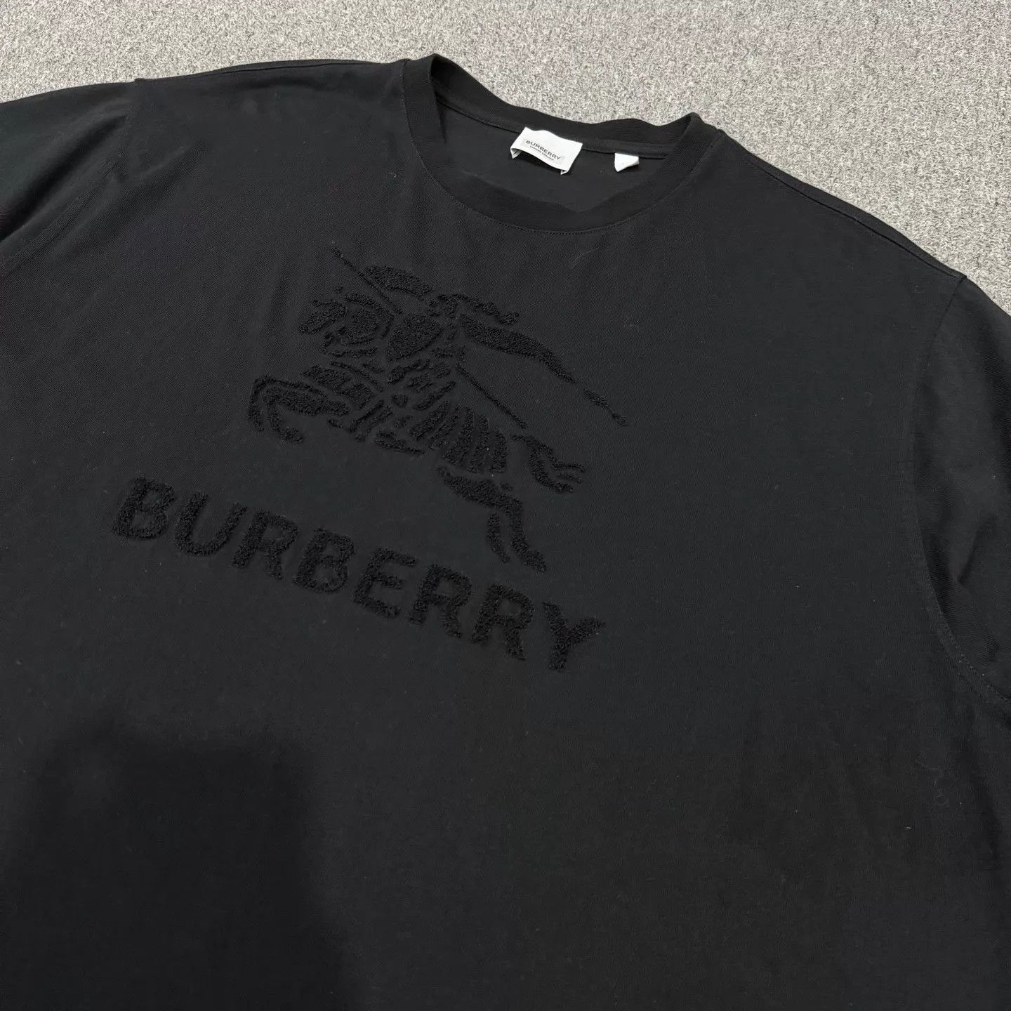 Burberry Burberry Black Flocked TB Logo Short Sleeve Tee XL 99 New Size US XL / EU 56 / 4 - 3 Thumbnail