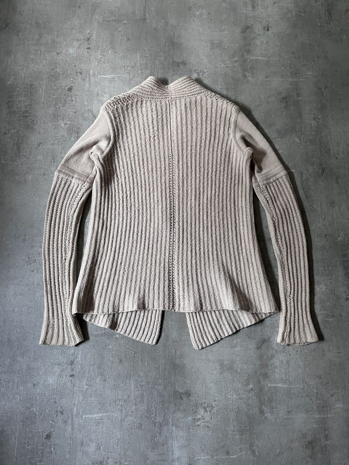 Rick Owens Rick Owens Queen F/W 04 wool beige sweater Size L / US 10 / IT 46 - 7 Thumbnail