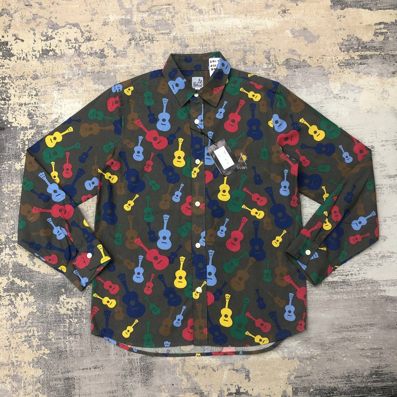 go slow caravan T23 NWT GUITAR THEME BY GO SLOW CARAVAN SHIRTS Size US M / EU 48-50 / 2 - 1 Thumbnail