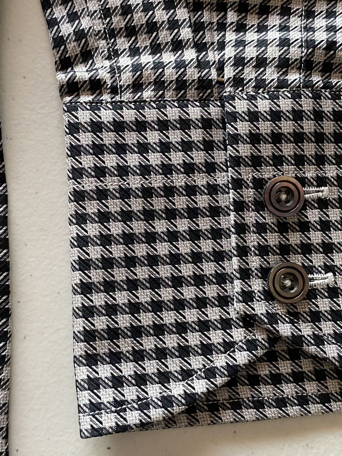 Tom Ford Tom Ford blk/silver houndstooth shirt 16 41e NEW Size US L / EU 52-54 / 3 - 6 Thumbnail