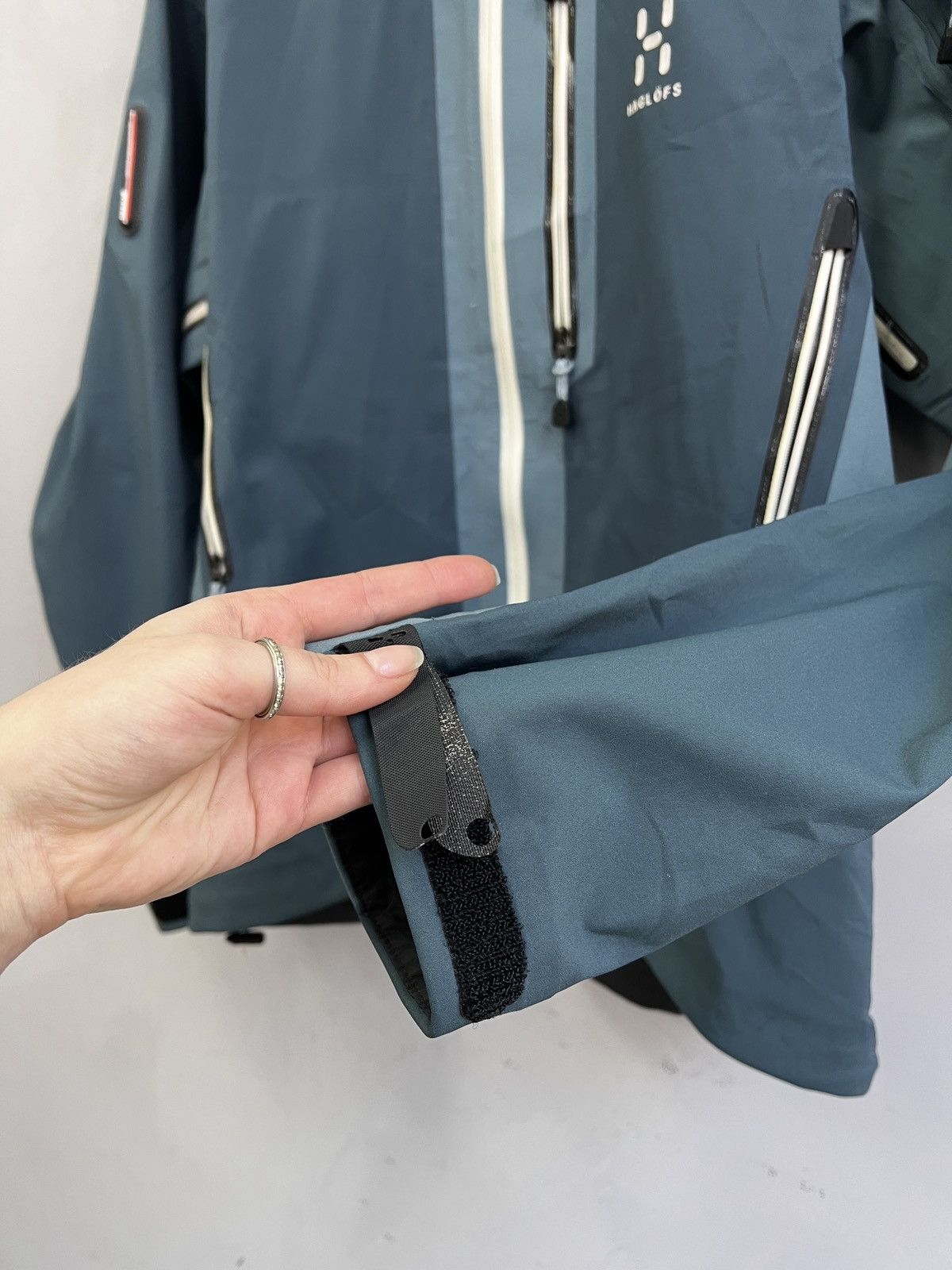 Haglofs Haglöfs Blue Gore-Tex Shell Jacket Tech Outdoor Size US S / EU 44-46 / 1 - 7 Thumbnail