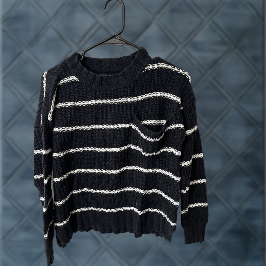 American Eagle Outfitters American Eagle Outfitters Sweater Women Size XXS Black White Crew Neck Striped Knit Pullover Open-Knit Casual Fall Winter Size XXS / US 00 / IT 34 - 1 Thumbnail