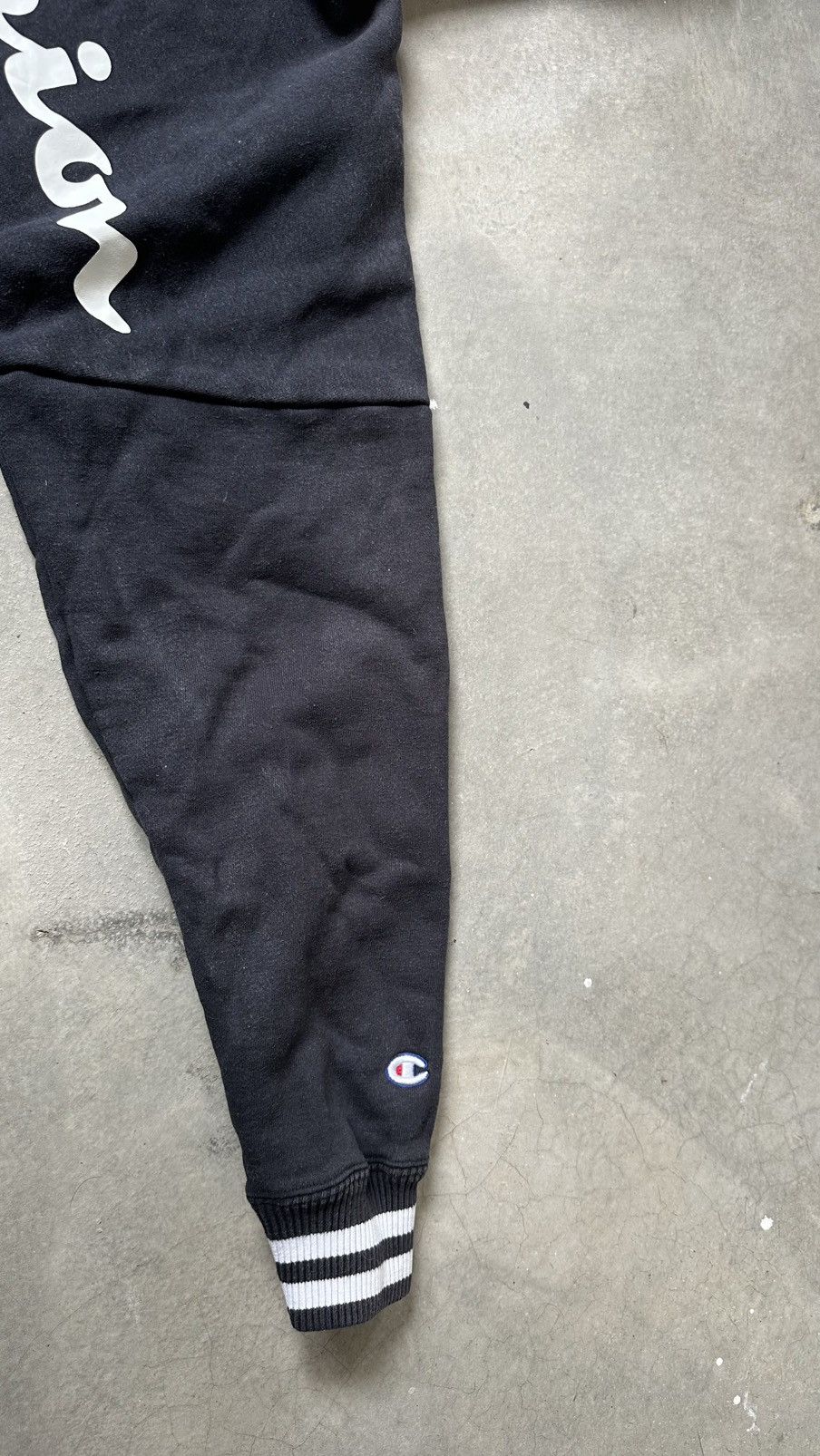 Champion VINTAGE CHAMPION SPELLOUT HOODIE Size US M / EU 48-50 / 2 - 6 Thumbnail