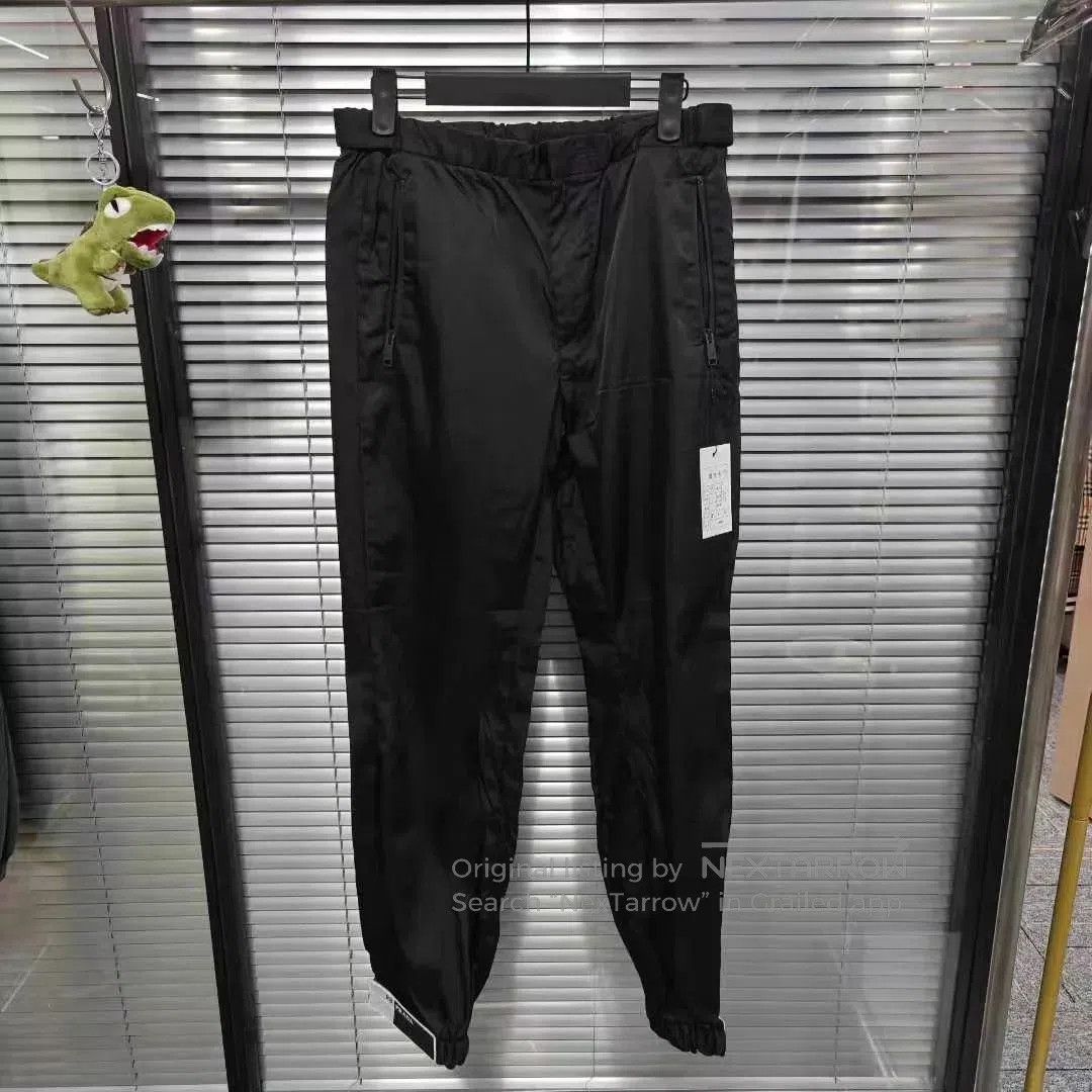 Prada Black Casual Pants with Side Zippers - Size 28. Size US 28 / EU 44 - 1 Thumbnail