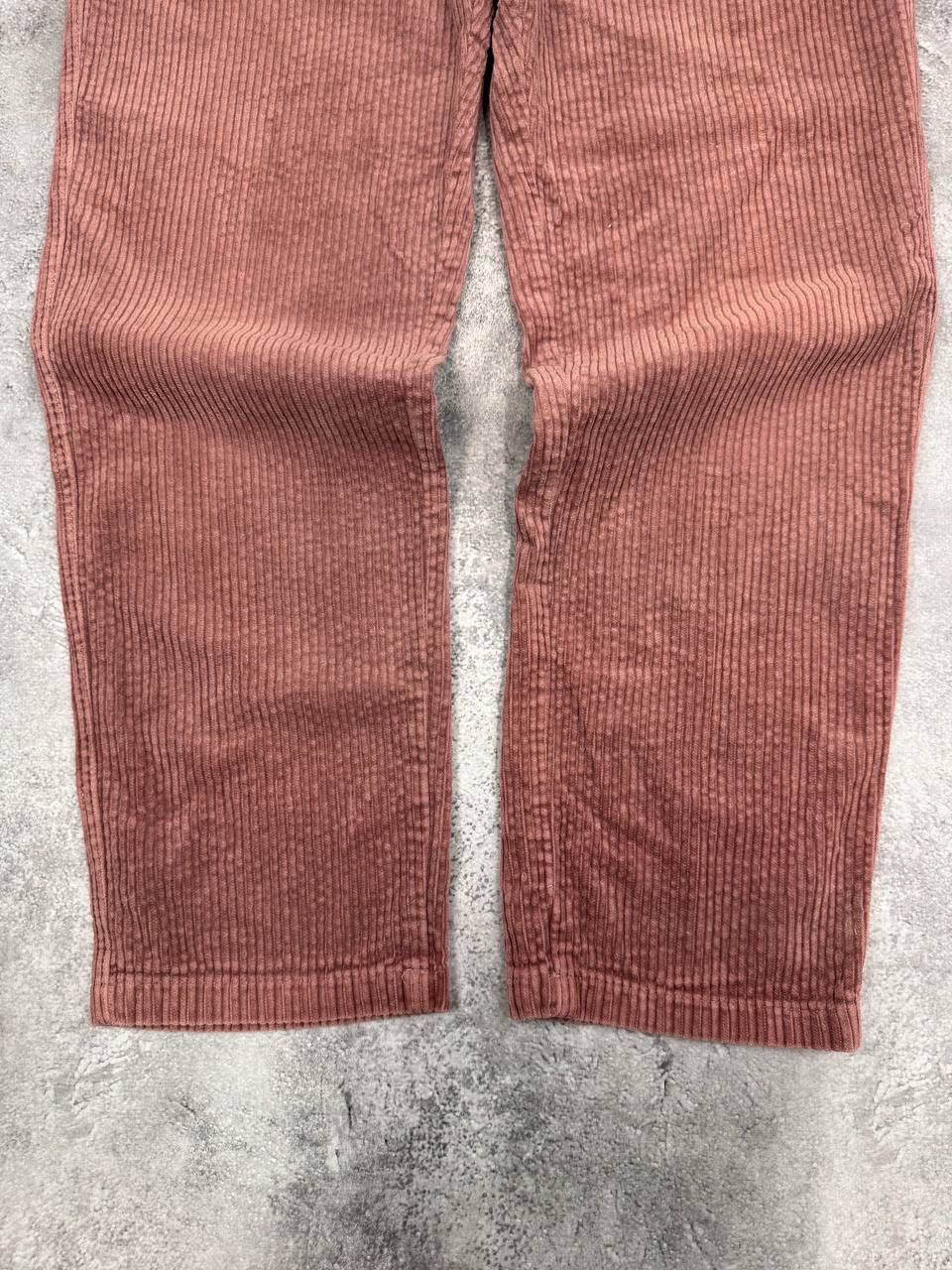 Carhartt Carhartt WIP Menson Corduroy Pants Dusty Pink Size 30 Size US 30 / EU 46 - 5 Thumbnail