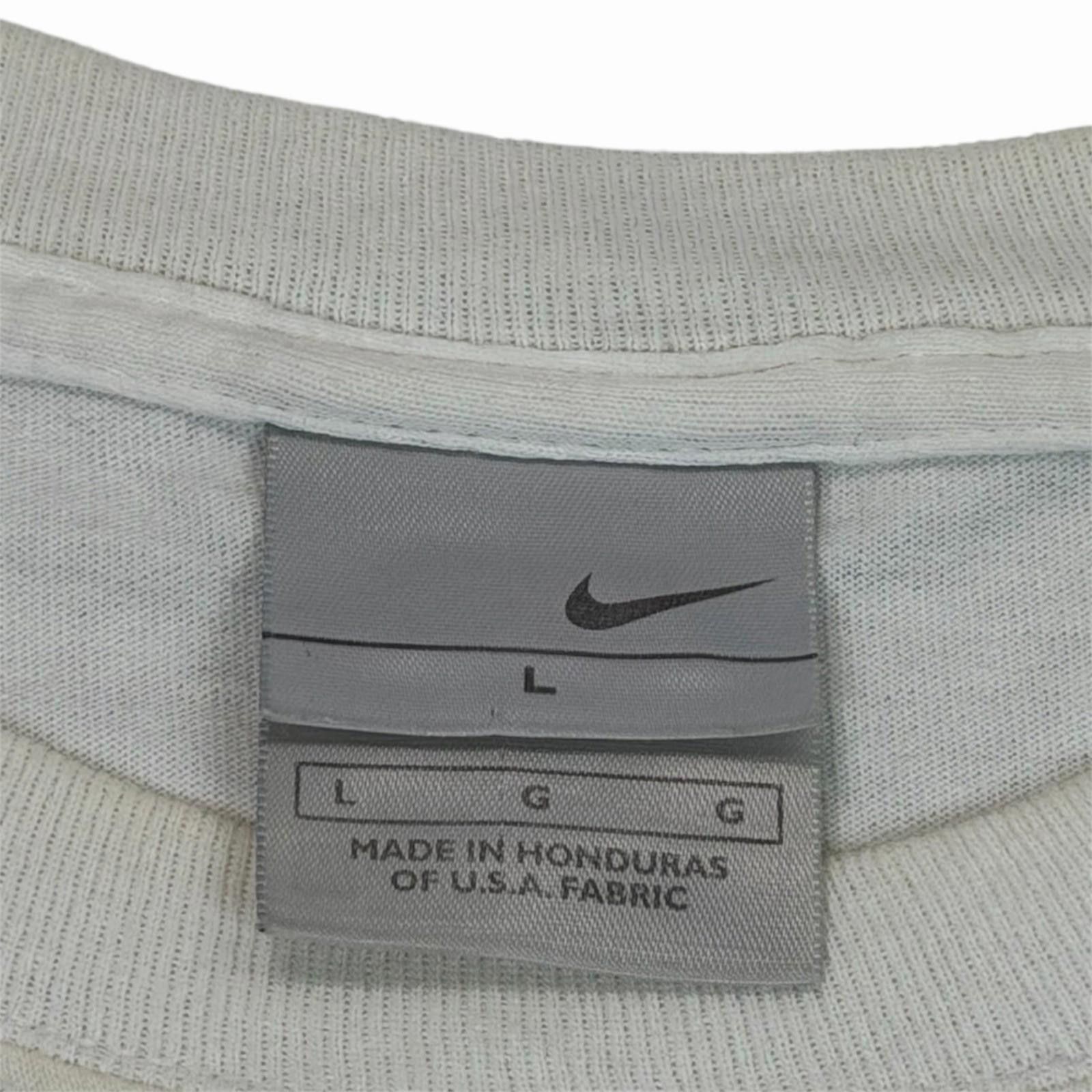 Nike Y2K Nike Blue Spell Out Swoosh Logo White T-Shirt L Grey Tag Size US L / EU 52-54 / 3 - 4 Thumbnail