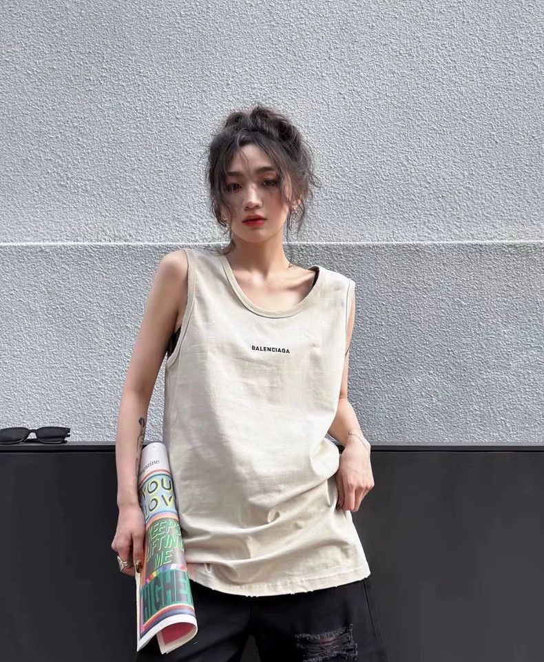 Balenciaga Balenciaga Front and back embroidered vest Size US XS / EU 42 / 0 - 5 Thumbnail