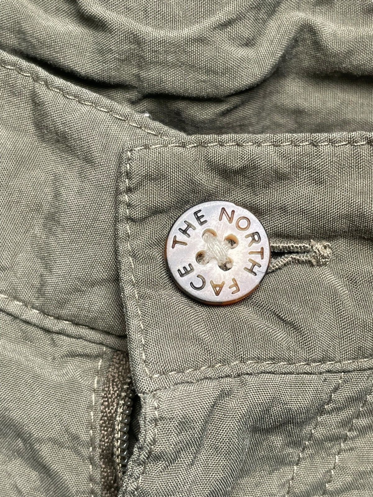 The North Face × Vintage Vintage The North Face Shorts Size US 32 / EU 48 - 4 Thumbnail