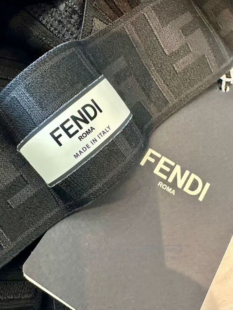 Fendi Fendi Women's Monogram Vest Tank Top Size XS / US 0-2 / IT 36-38 - 4 Thumbnail