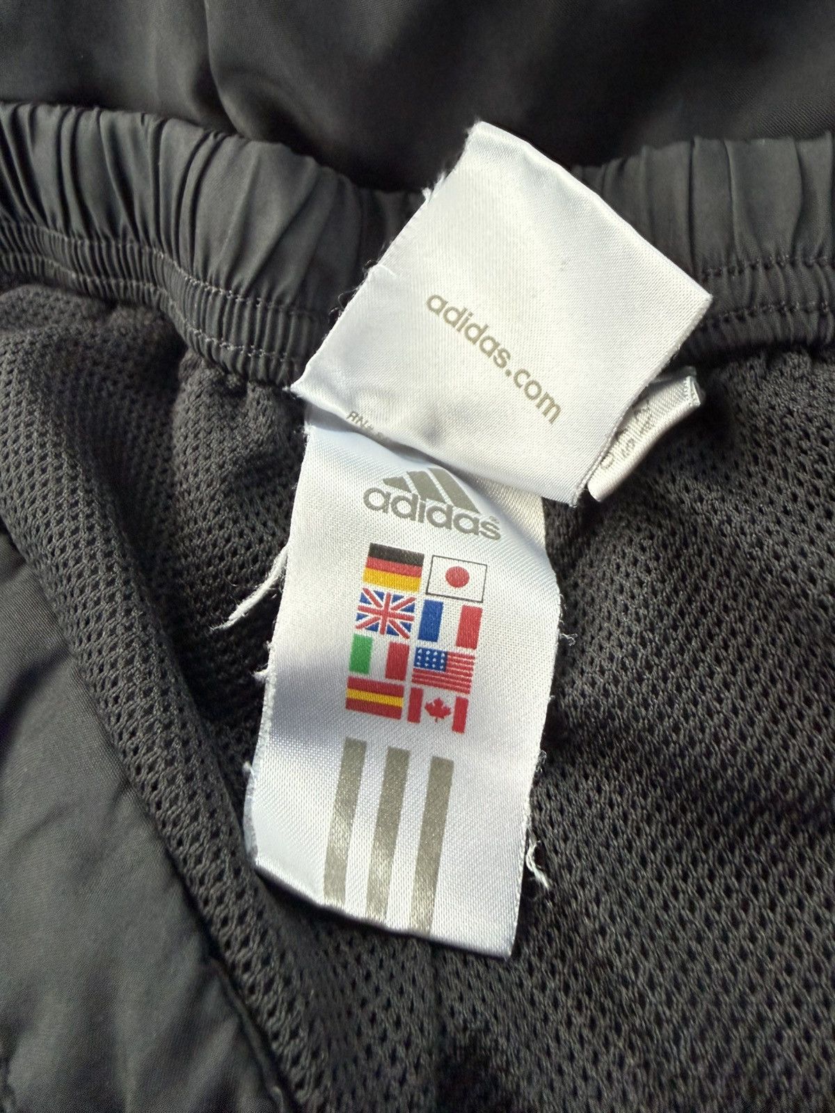 Adidas Adidas Track Pants Size US 35 - 5 Thumbnail