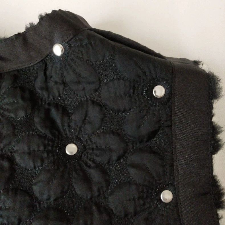 Comme des Garcons Comme des Garcons Black vintage flower design vest top Size S / US 4 / IT 40 - 4 Thumbnail