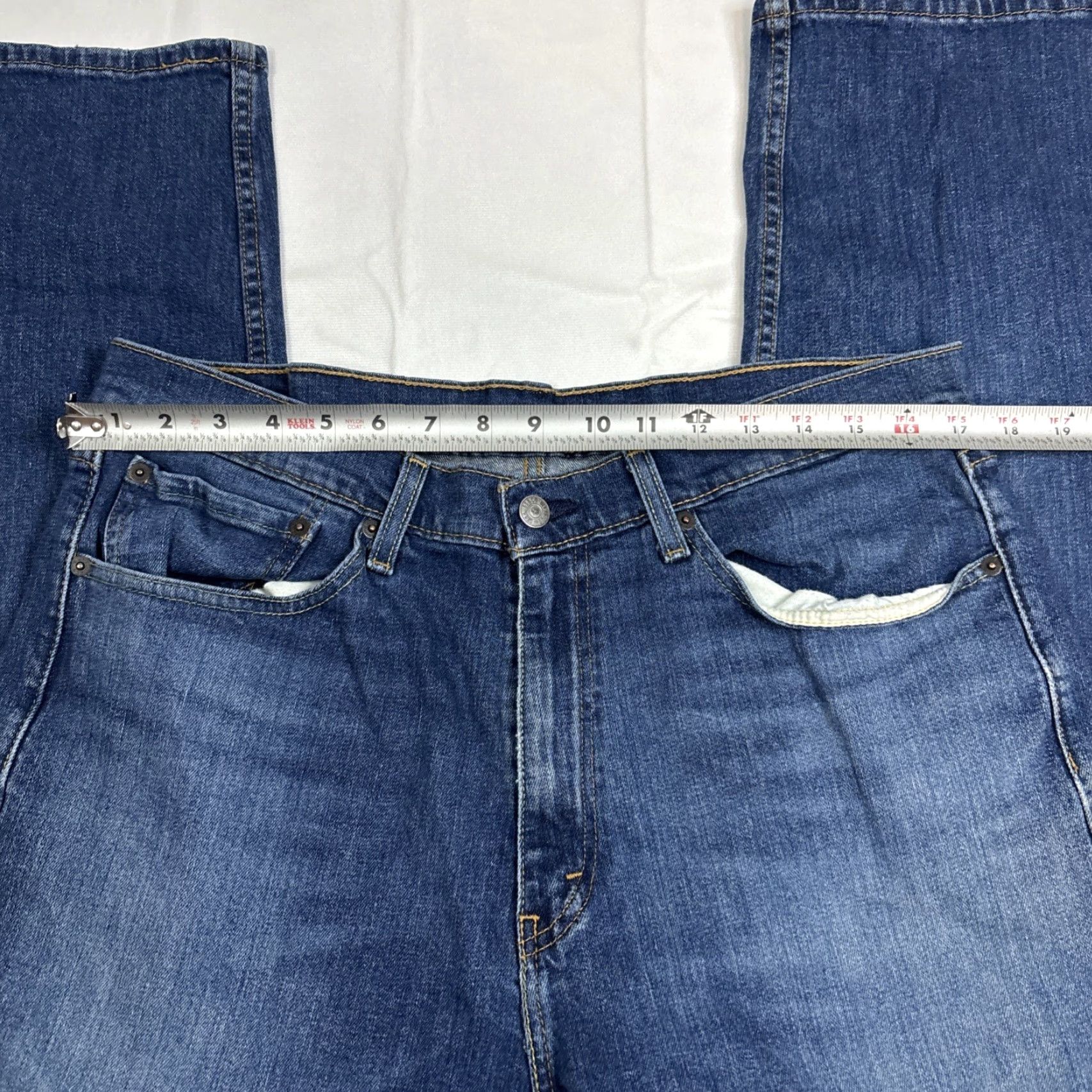 Levi's Levi's 505 Jeans Medium Wash Men Adult 36x30 Straight Leg Blue Denim Regular Pocket Coin 90s? Size US 36 / EU 52 - 5 Thumbnail