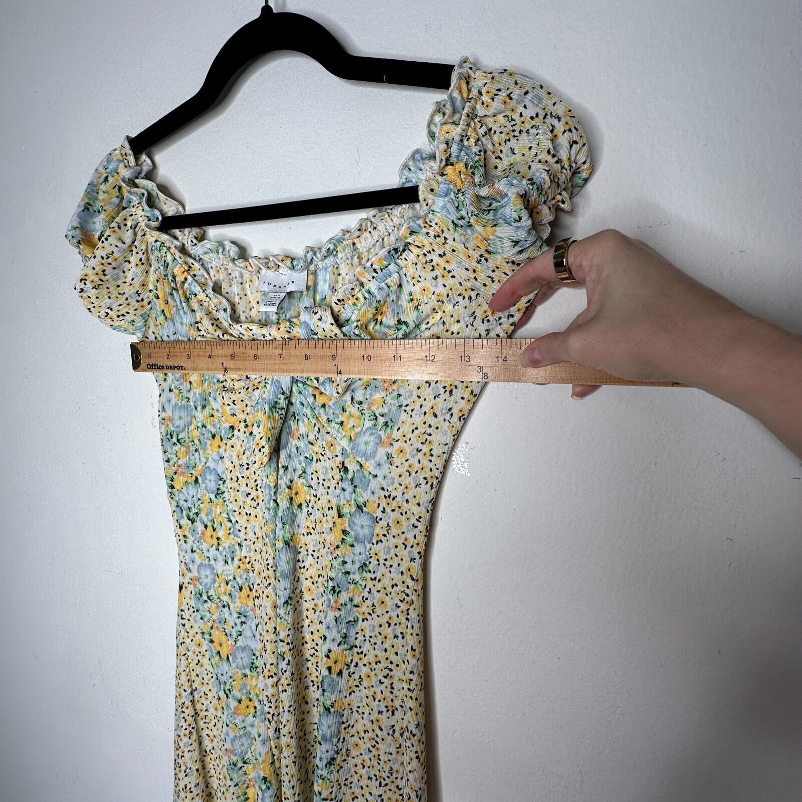 Topshop Topshop Yellow Multi Color Ditsy Floral Off Shoulder Mini 4 Size S / US 4 / IT 40 - 10 Thumbnail