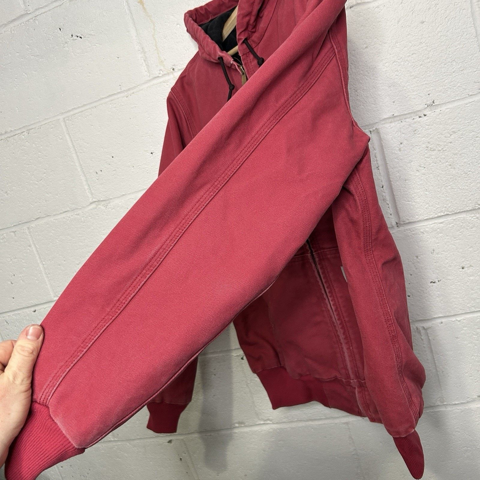 Carhartt Y2K Carhartt Quilted Hooded Jacket “Crabapple Pink” WJ130 Size M / US 6-8 / IT 42-44 - 6 Thumbnail