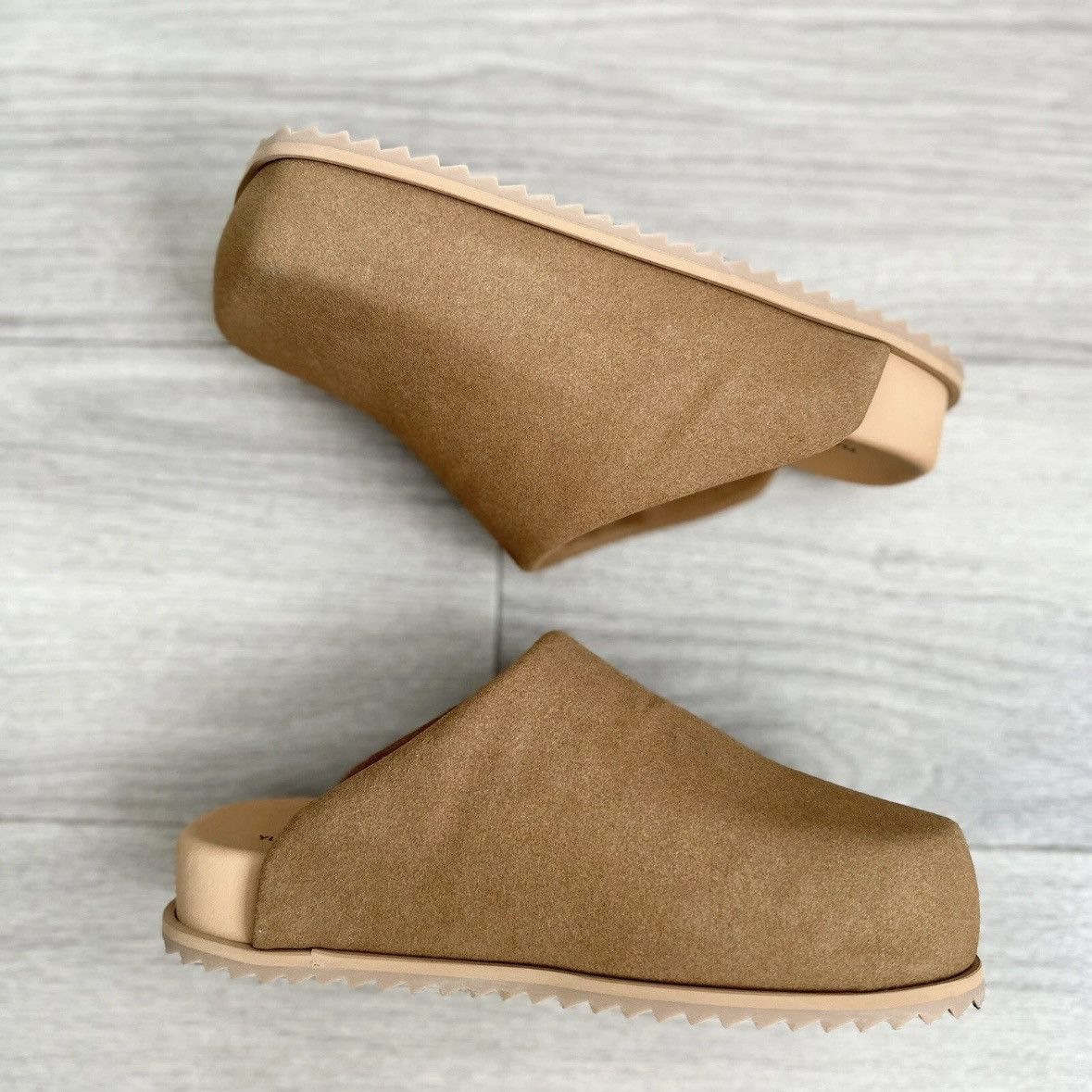 YUME YUME Yume Yume Truck Slide Vegan Suede Sandals Size US 6.5 / IT 36.5 - 7 Thumbnail