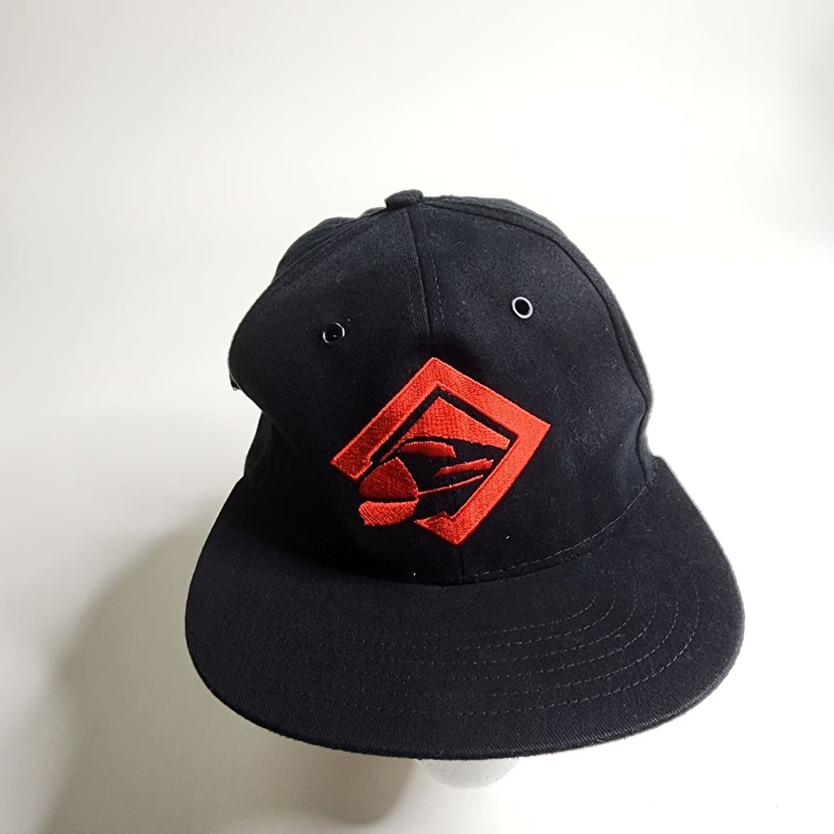 Marlboro Marlboro Hat Baseball Cap Adjustable Strapback Black Destinations Men's Distinguishing Gear Ride A84 New Size ONE SIZE - 2 Thumbnail