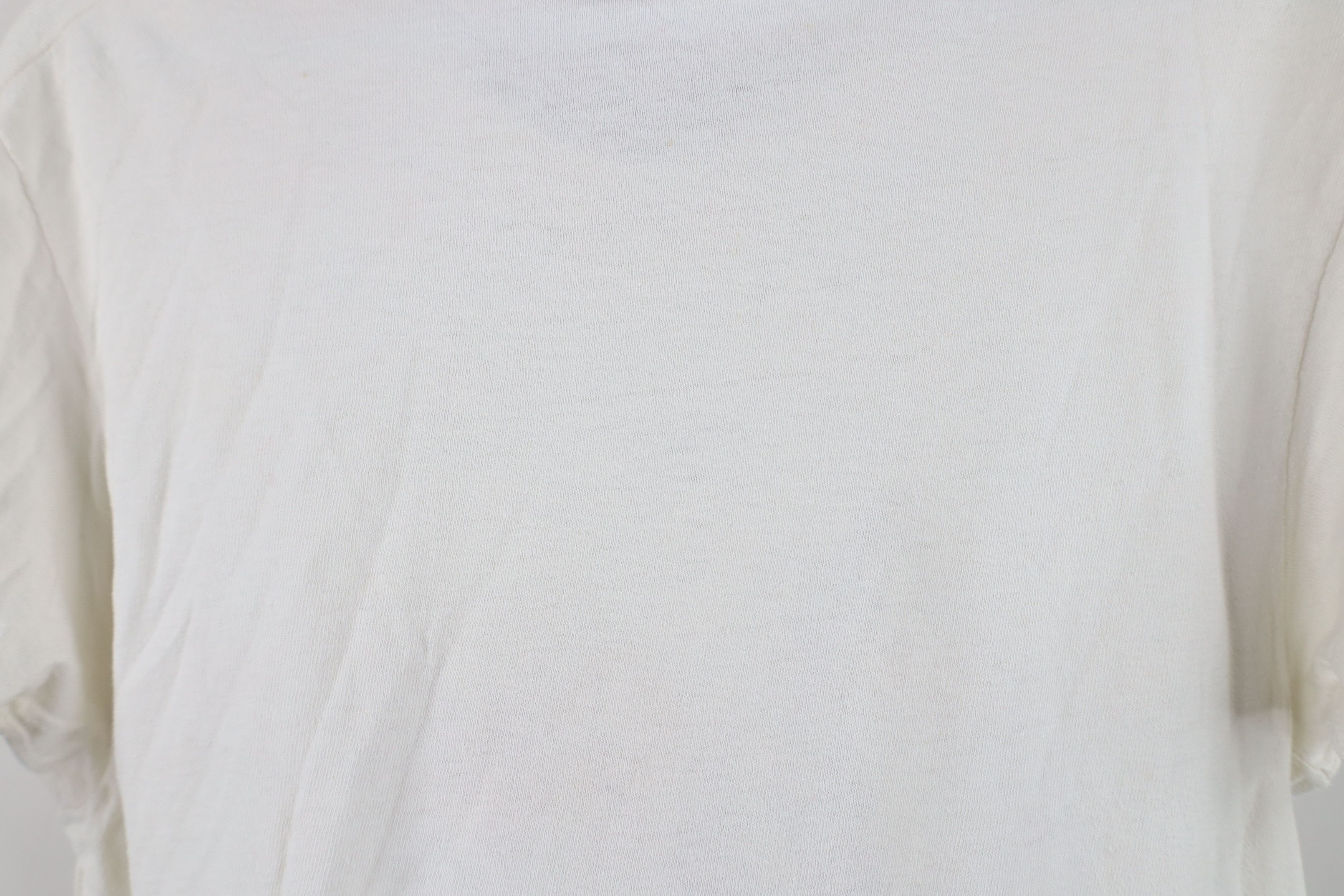 Vintage Vintage 70s Streetwear Flower Bee Goddess T-Shirt White USA Size M / US 6-8 / IT 42-44 - 12 Thumbnail