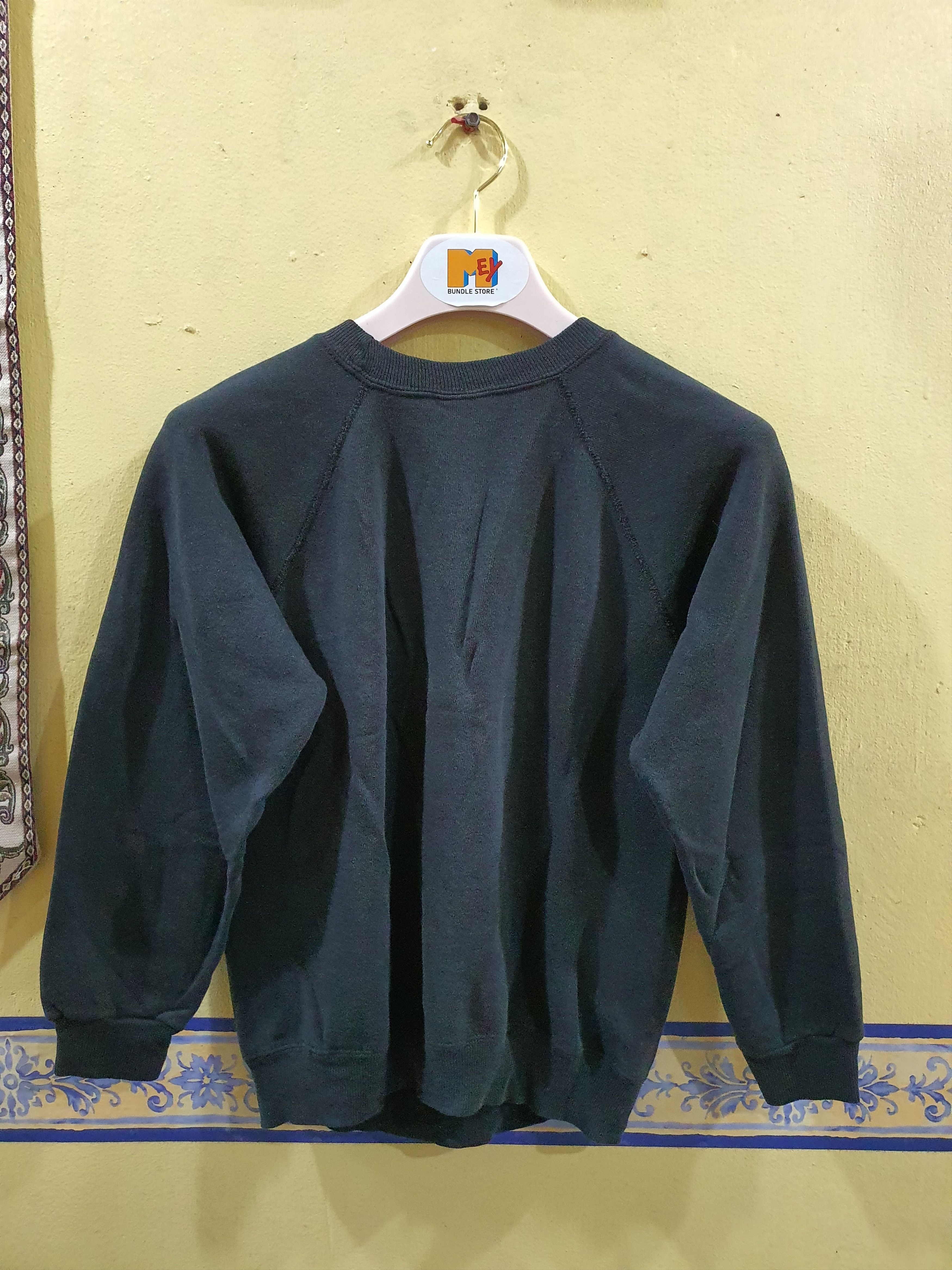 Hanes vintage 80s The Beatles crewneck sweatshirt Size US S / EU 44-46 / 1 - 2 Thumbnail