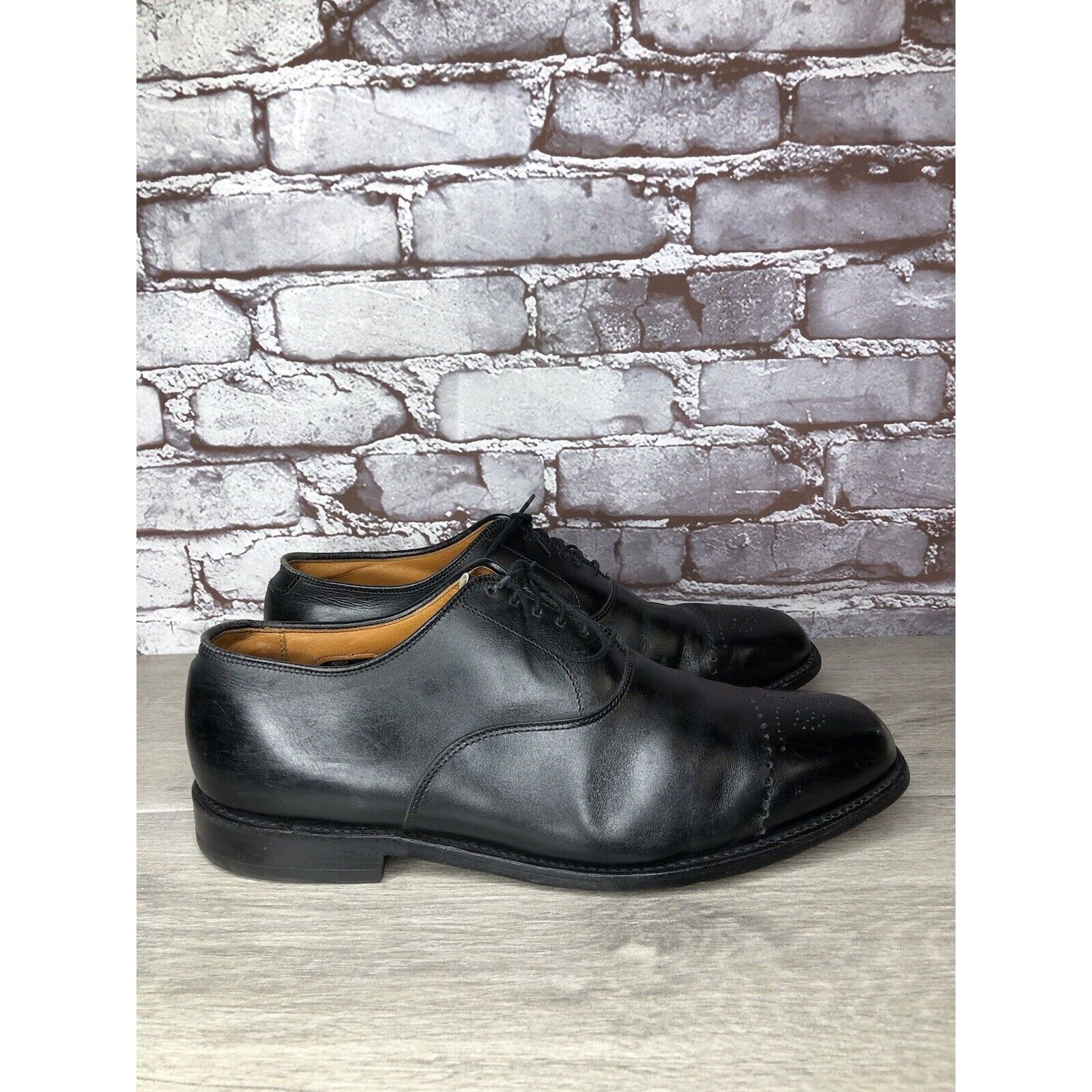 Allen Edmonds Allen Edmonds Dryden Black Leather Cap Toe Oxfords Brogue Sh Size US 10 / EU 43 - 17 Thumbnail