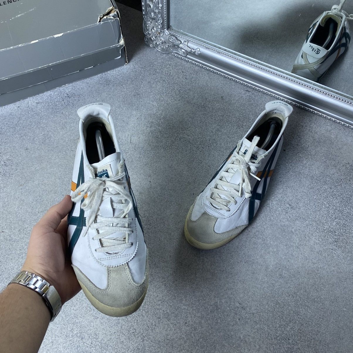 Asics Vintage Asics Onitsuka Tiger Mexico 66 Kill Bill Sneakers Size US 10 / EU 43 - 2 Thumbnail