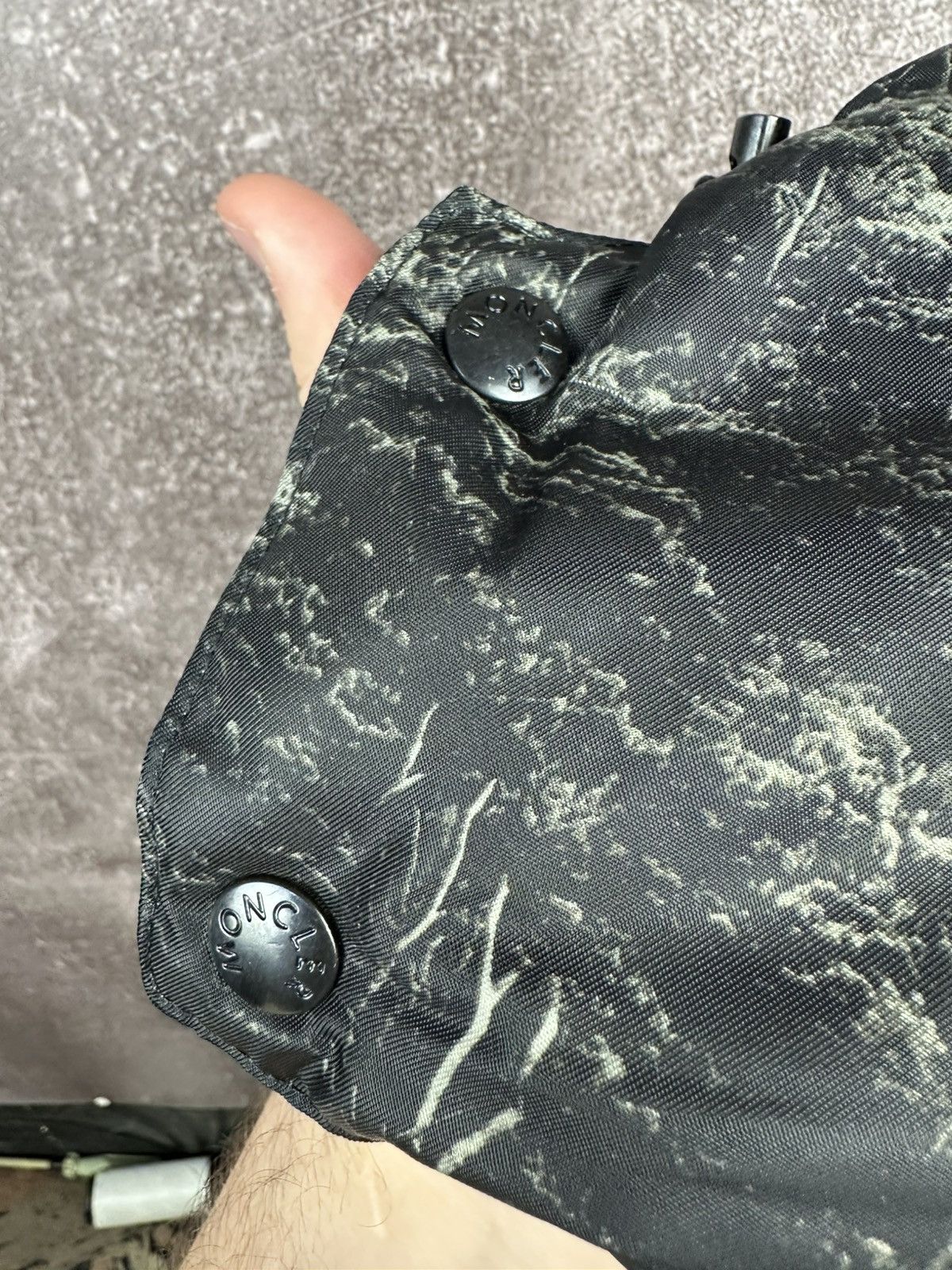 Moncler Moncler Hood Size ONE SIZE - 9 Thumbnail