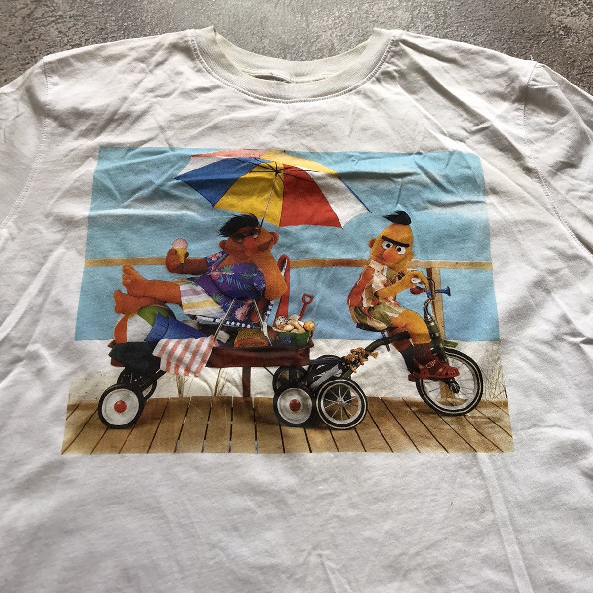 Vintage Vintage Y2K Graphic Tee Sun Faded Beach Vacation Streetwear Size US S / EU 44-46 / 1 - 3 Thumbnail
