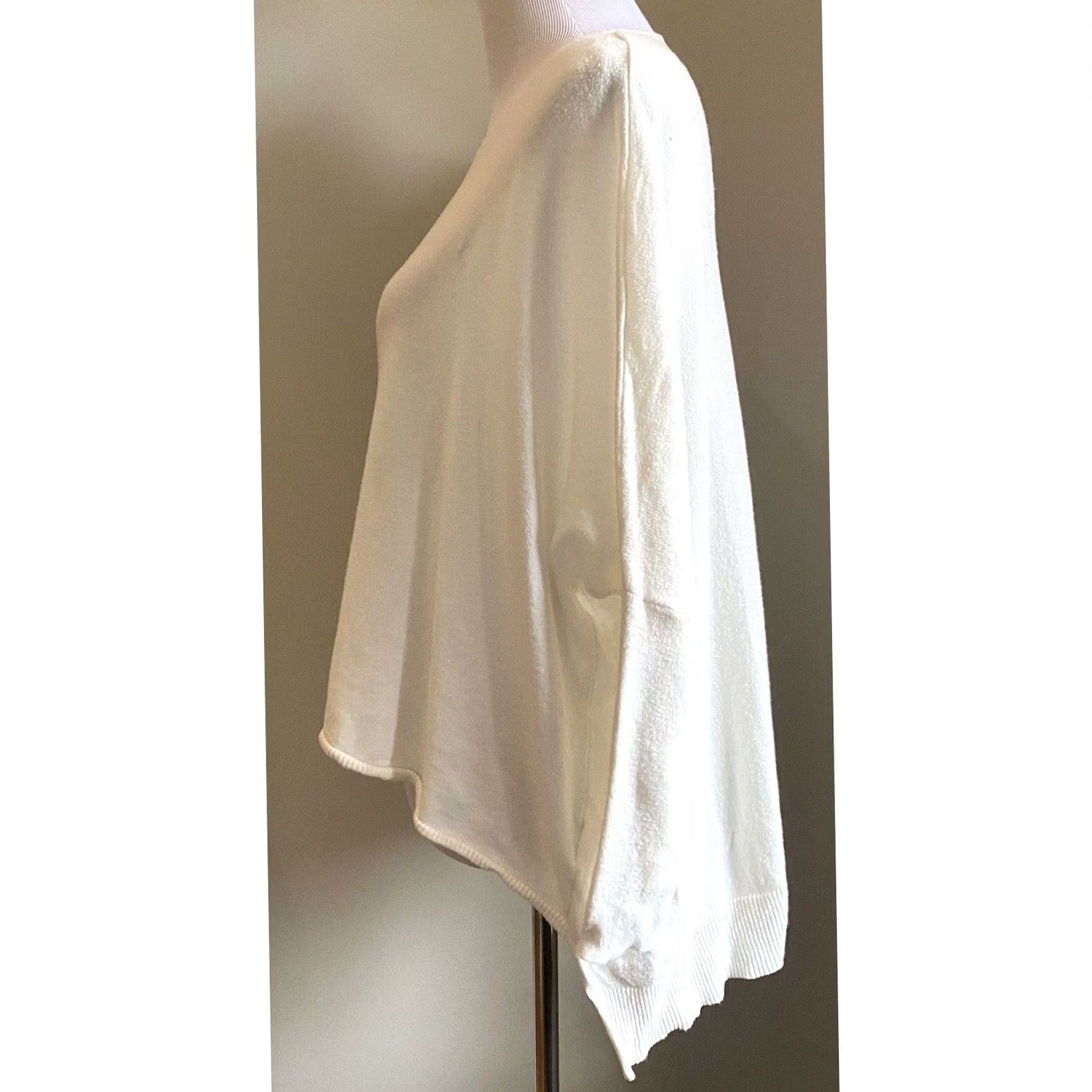 Vintage Fresh Produce Ivory Sweater Cotton Blend Boxy Lightweight High Low XS/S Women’s Crew Neck Pullover Knit Solid All Seasons Ladies Womens Size XS / US 0-2 / IT 36-38 - 3 Thumbnail