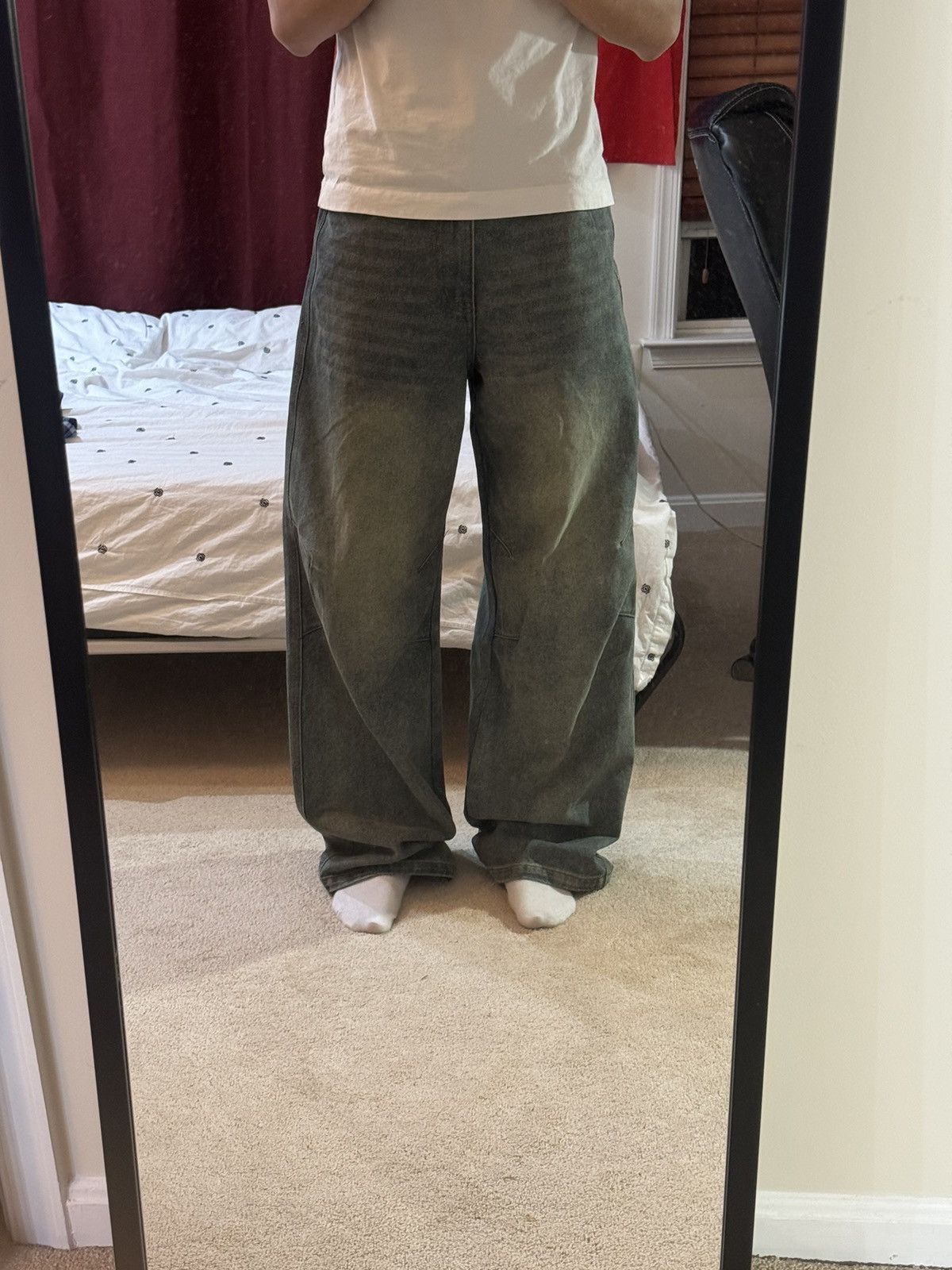 Baggy stone washed denim