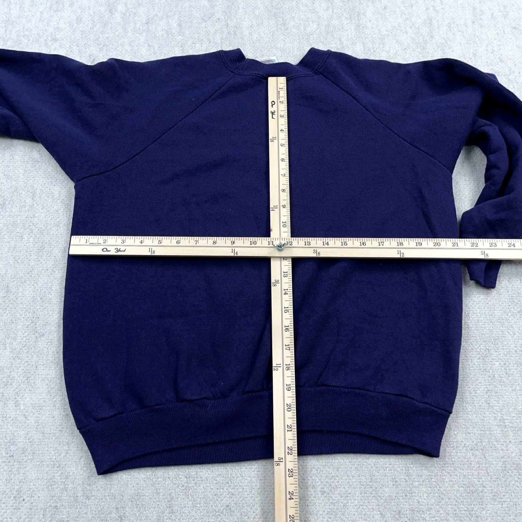Disney Vintage Disney Sweatshirt Women L Blue Crewneck Mickey Mouse Minne Mouse 90s Cartoon TV & Movie Characters Mens Womens Girls Boys Size L / US 10 / IT 46 - 6 Thumbnail