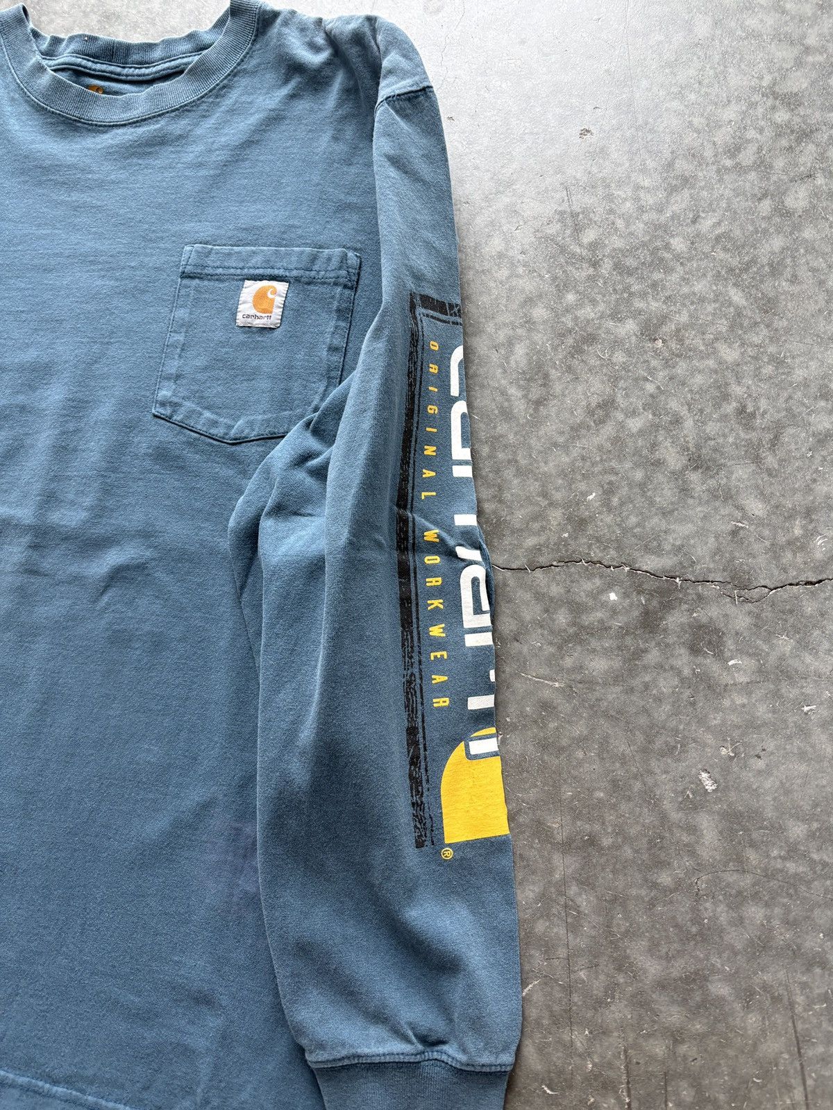 Carhartt Vintage Y2K Carhartt Longsleeve Pocket Tee Size US XL / EU 56 / 4 - 4 Thumbnail
