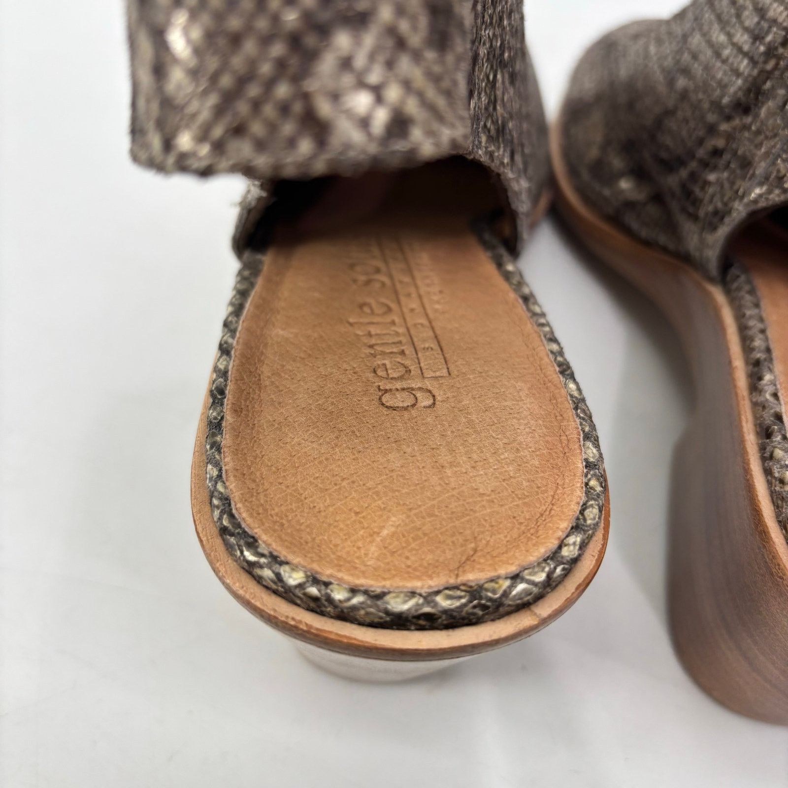 Kenneth Cole Gentle Souls Harlie Size 9.5 Slingback Womens Kenneth Cole Size US 9.5 / IT 39.5 - 11 Thumbnail