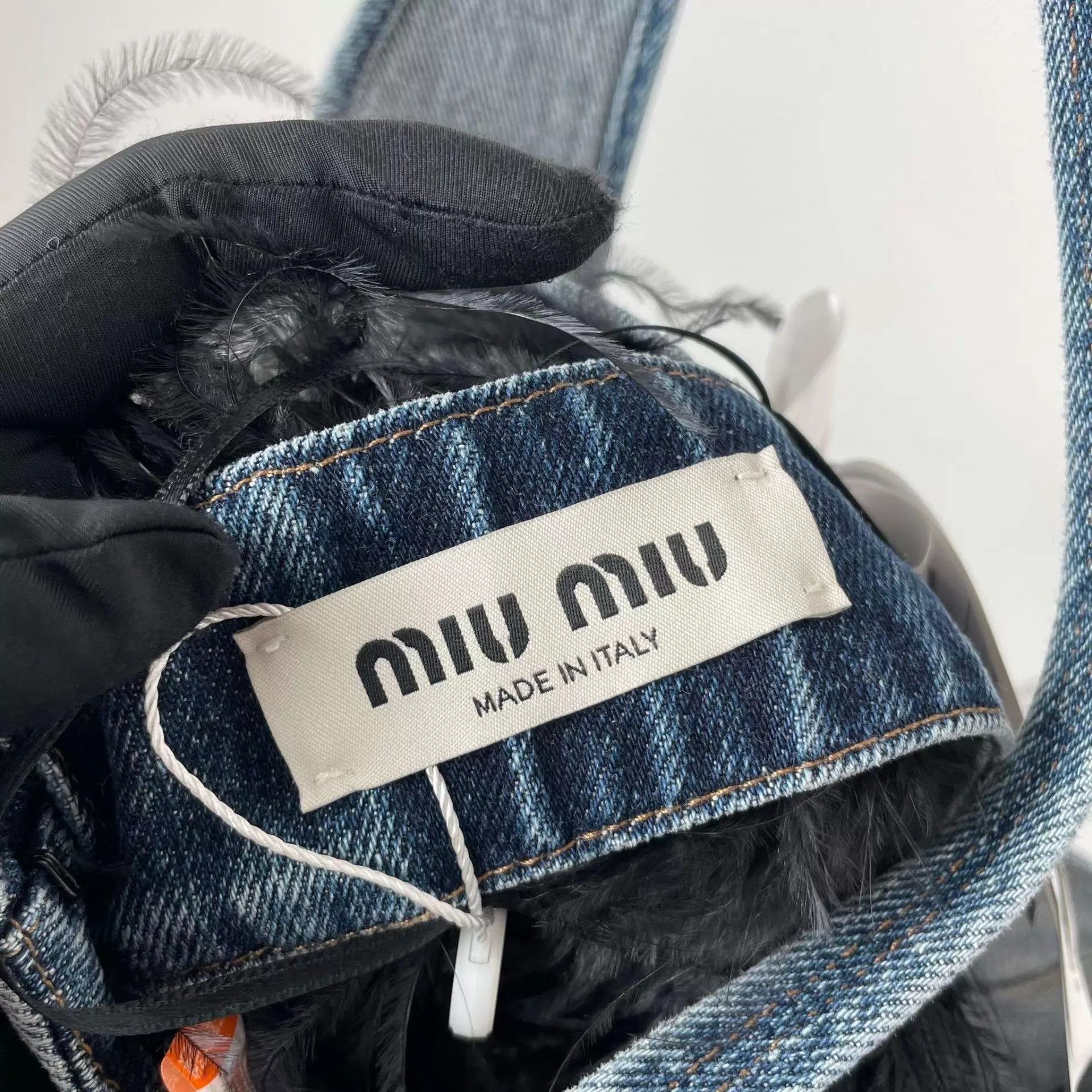 Miu Miu MIU MIU Feather Cami New with Tags 36 Size XS / US 0-2 / IT 36-38 - 3 Thumbnail