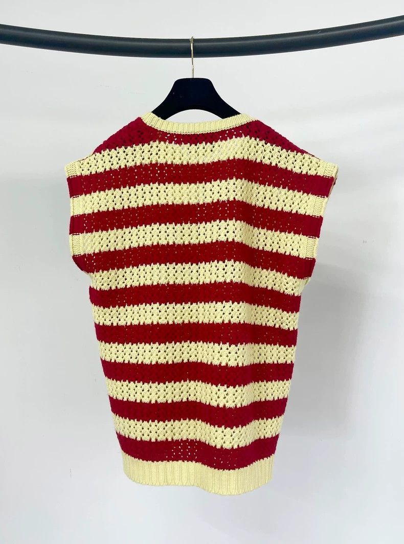 Gucci Gucci Red striped knitted vest Size M / US 6-8 / IT 42-44 - 2 Thumbnail