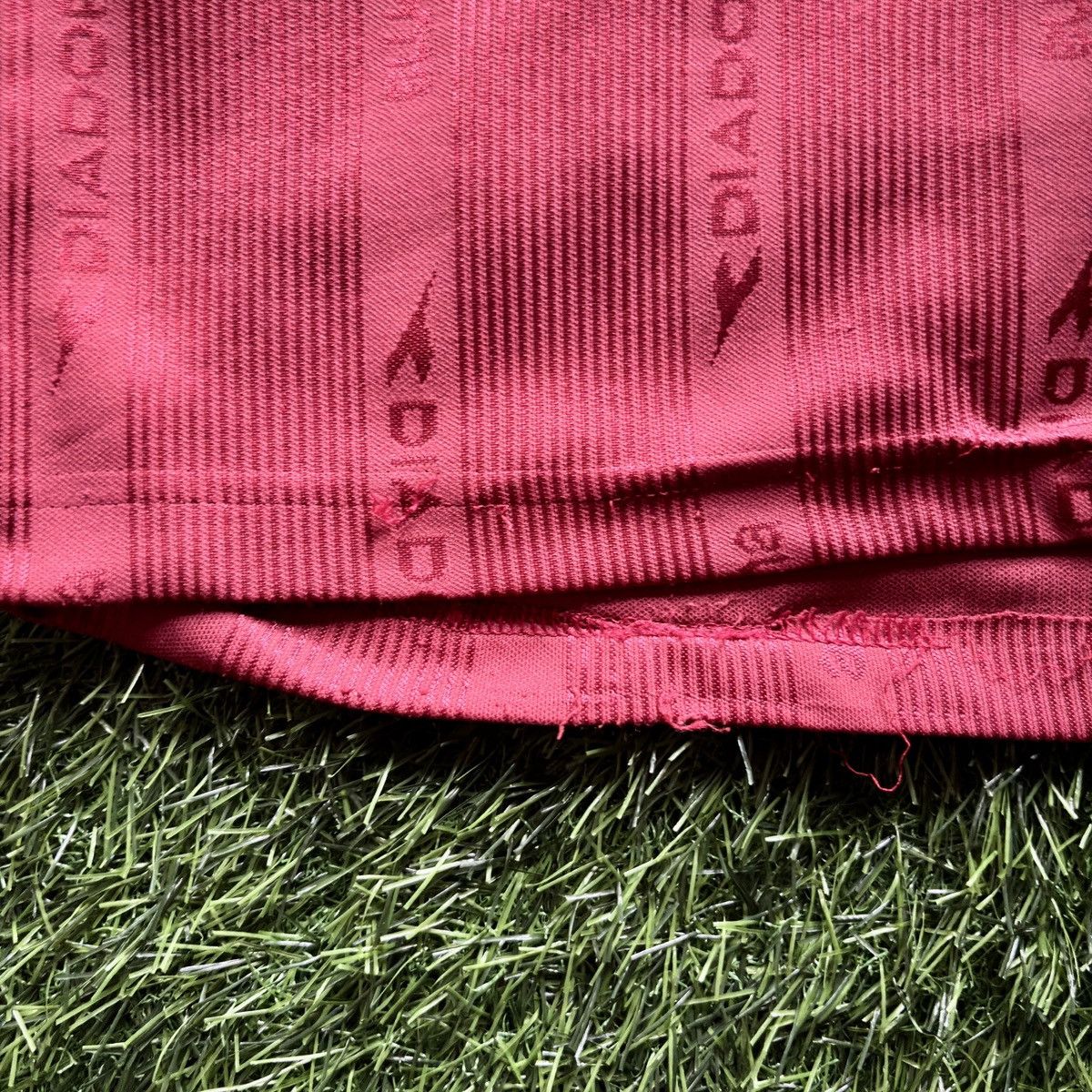 Diadora As Roma Home 1999-00 Francesco Totti #10 Soccer Jersey Size US M / EU 48-50 / 2 - 7 Thumbnail