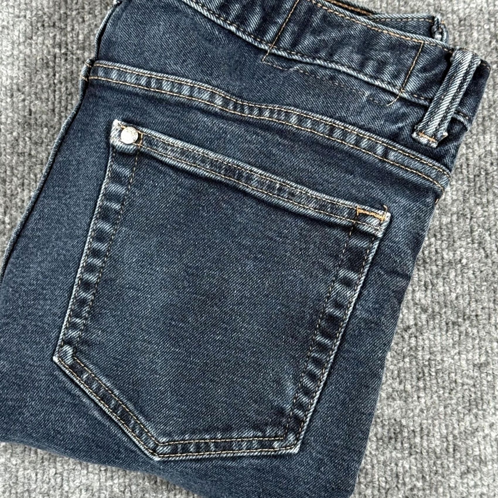 H&M H&M Slim Jeans 31x32 Blue Stretch Denim Classic Fit Straight Leg Pants Jeans Mens 31 Slim Regular 31x28.5 Inseam 32 Zip Pockets Cotton Elastane Denim Size US 31 - 2 Thumbnail